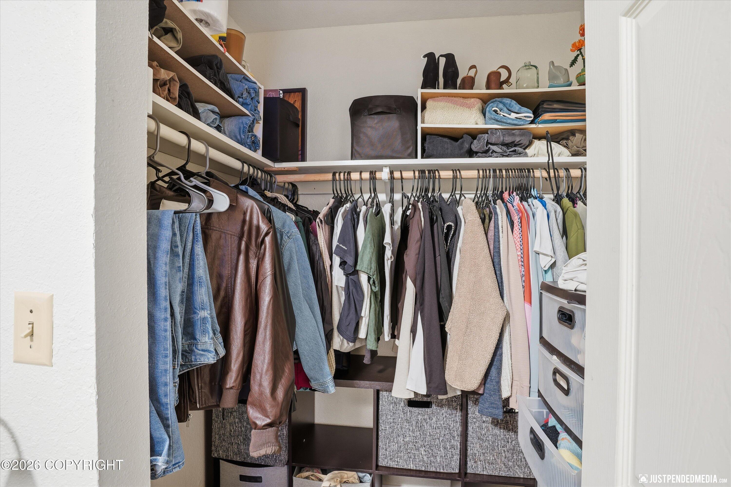 5914 Prosperity Drive