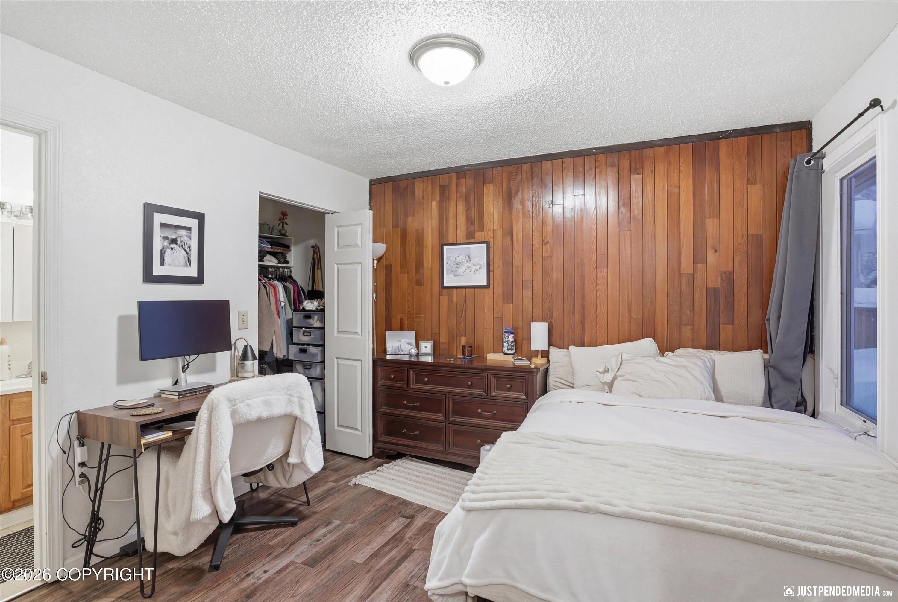 5914 Prosperity Drive