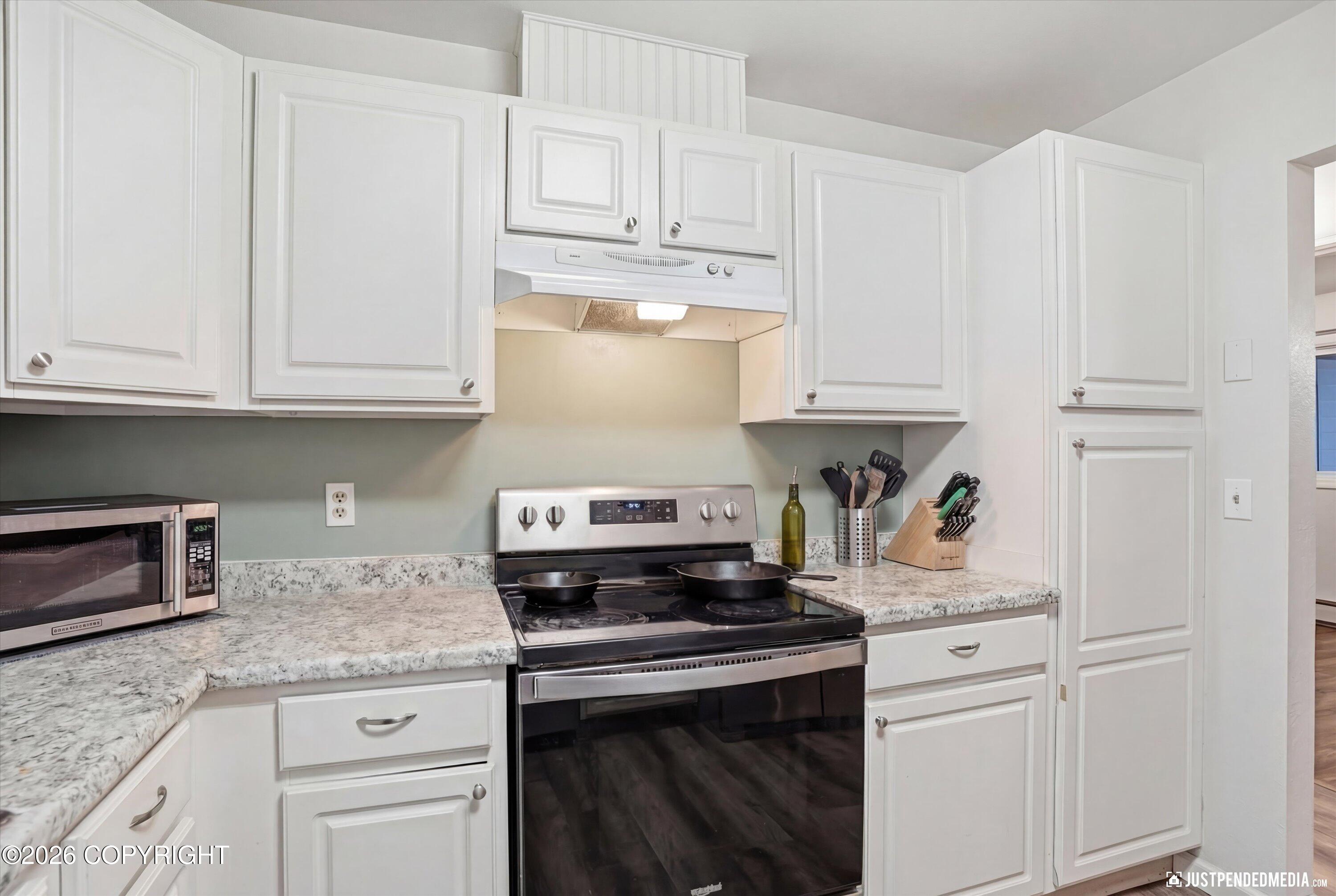 5914 Prosperity Drive