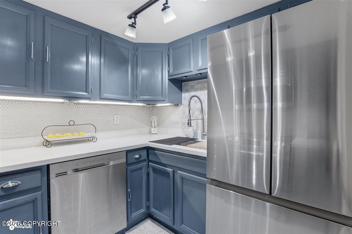 6631 Weimer Drive # B1 Unit: #B1