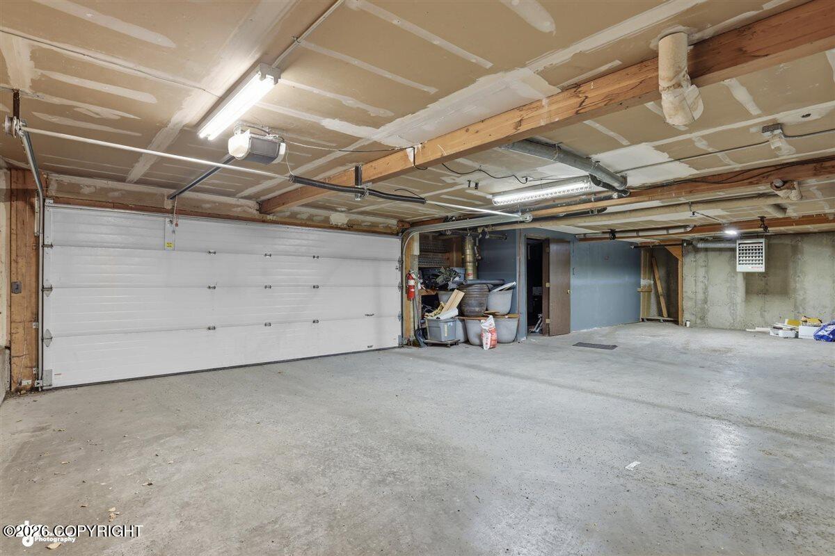 6631 Weimer Drive # B1 Unit: #B1