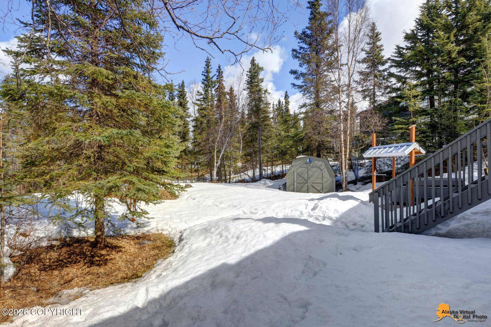 7141 Tree Top Circle