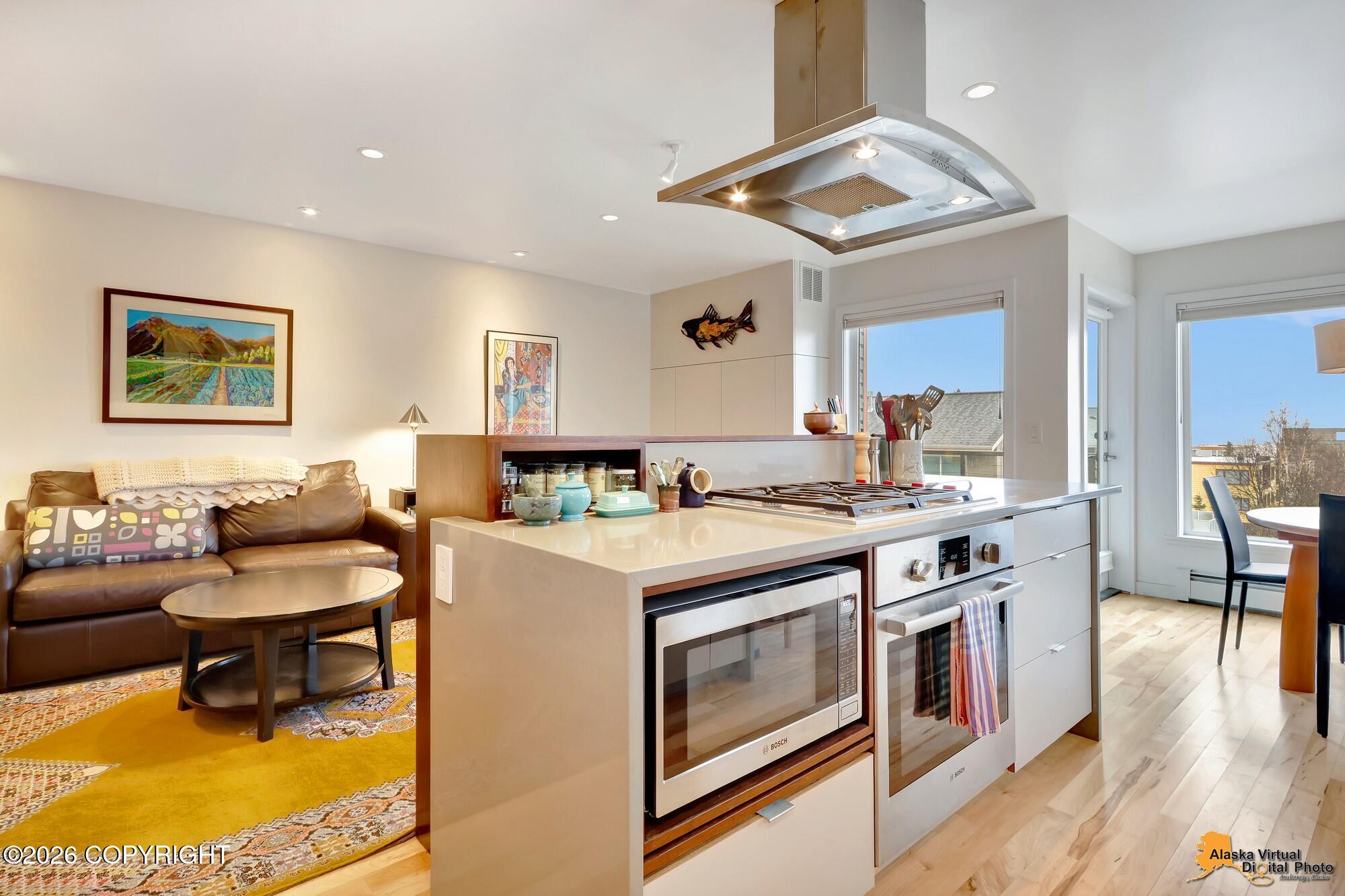 1130 W 6th Avenue # 5 Unit: #5