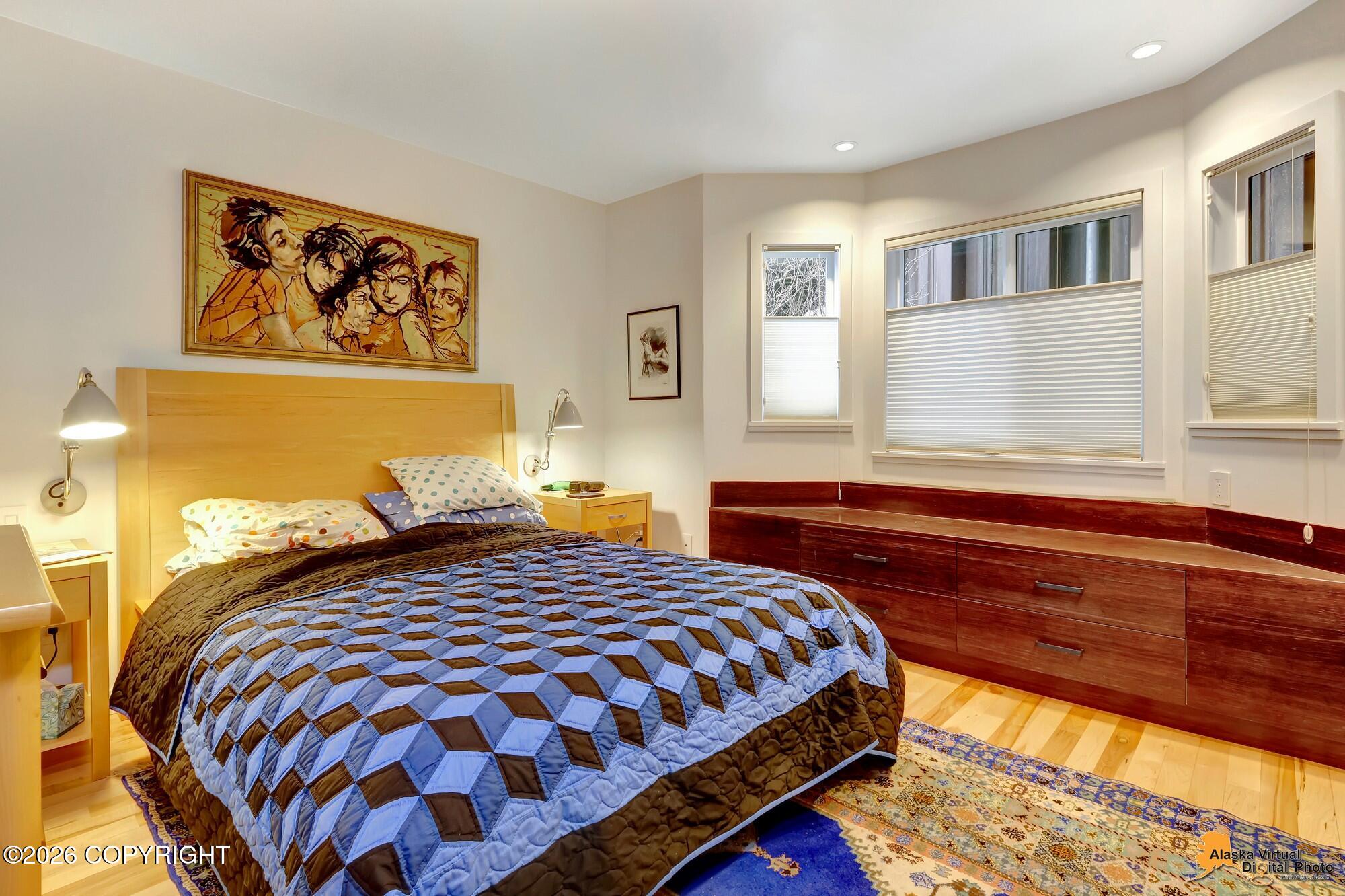 1130 W 6th Avenue # 5 Unit: #5