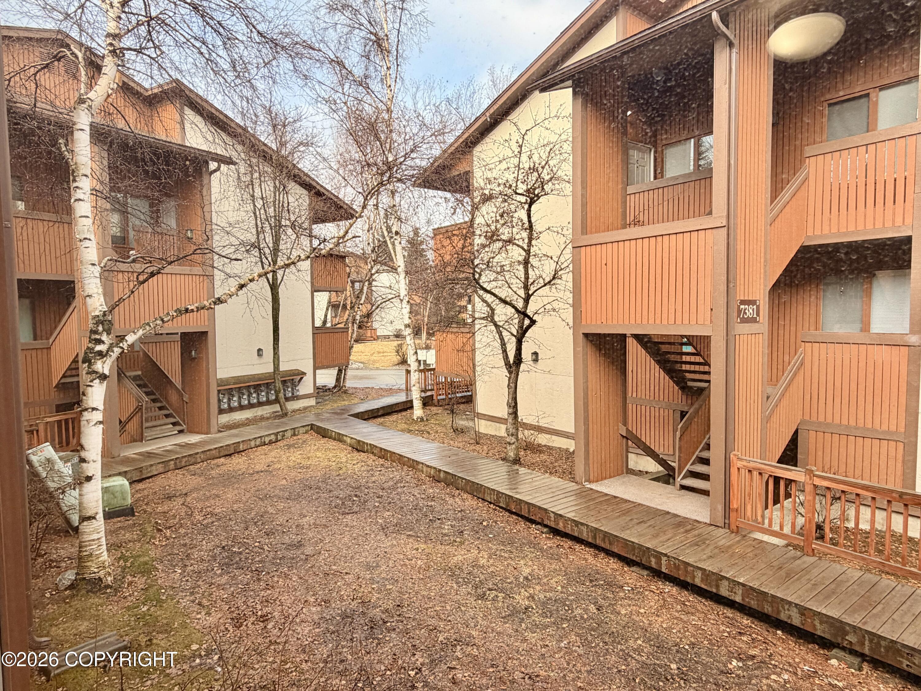 7361 Huntsmen Circle # 17F Unit: #17F