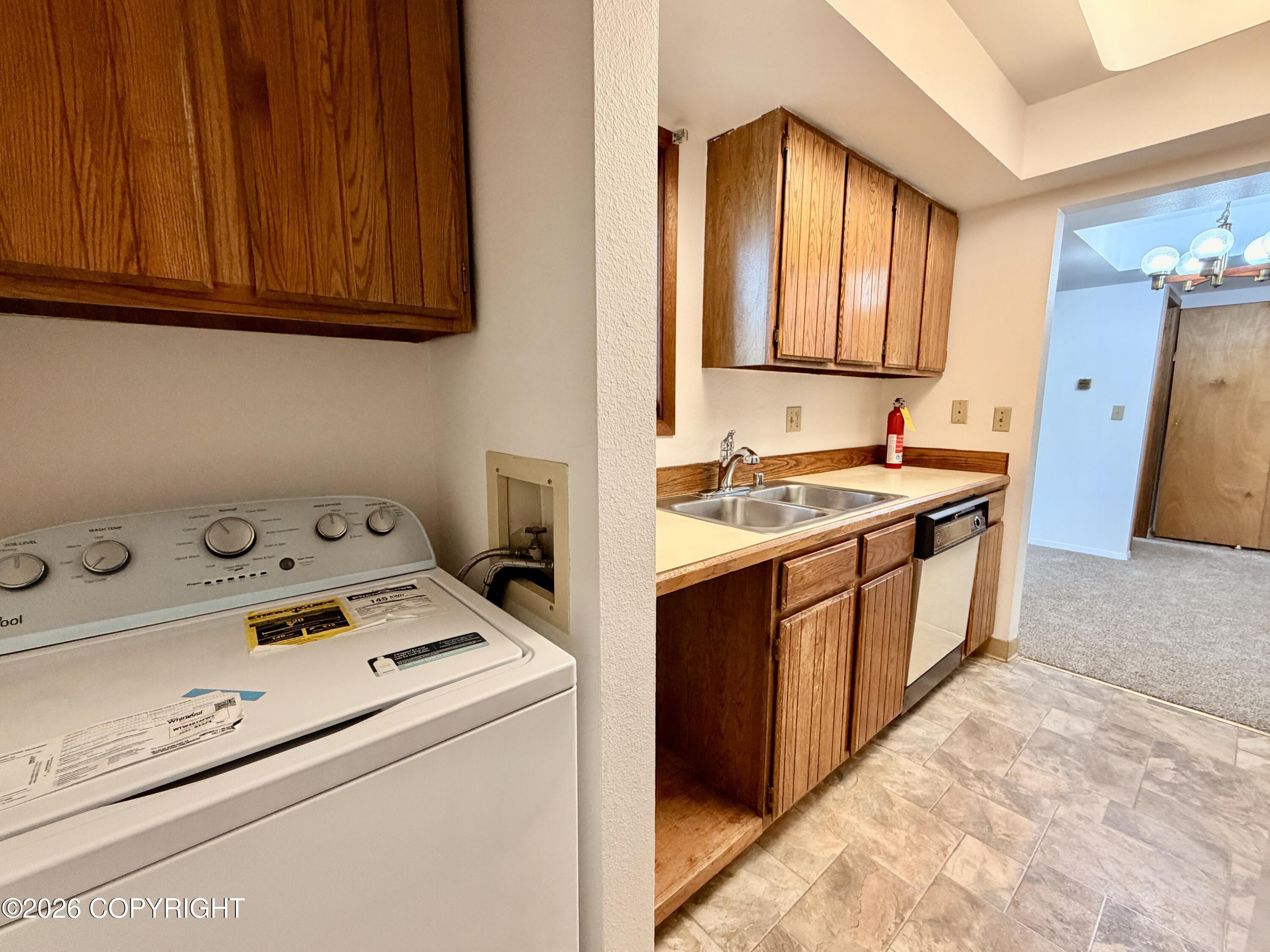 7361 Huntsmen Circle # 17F Unit: #17F