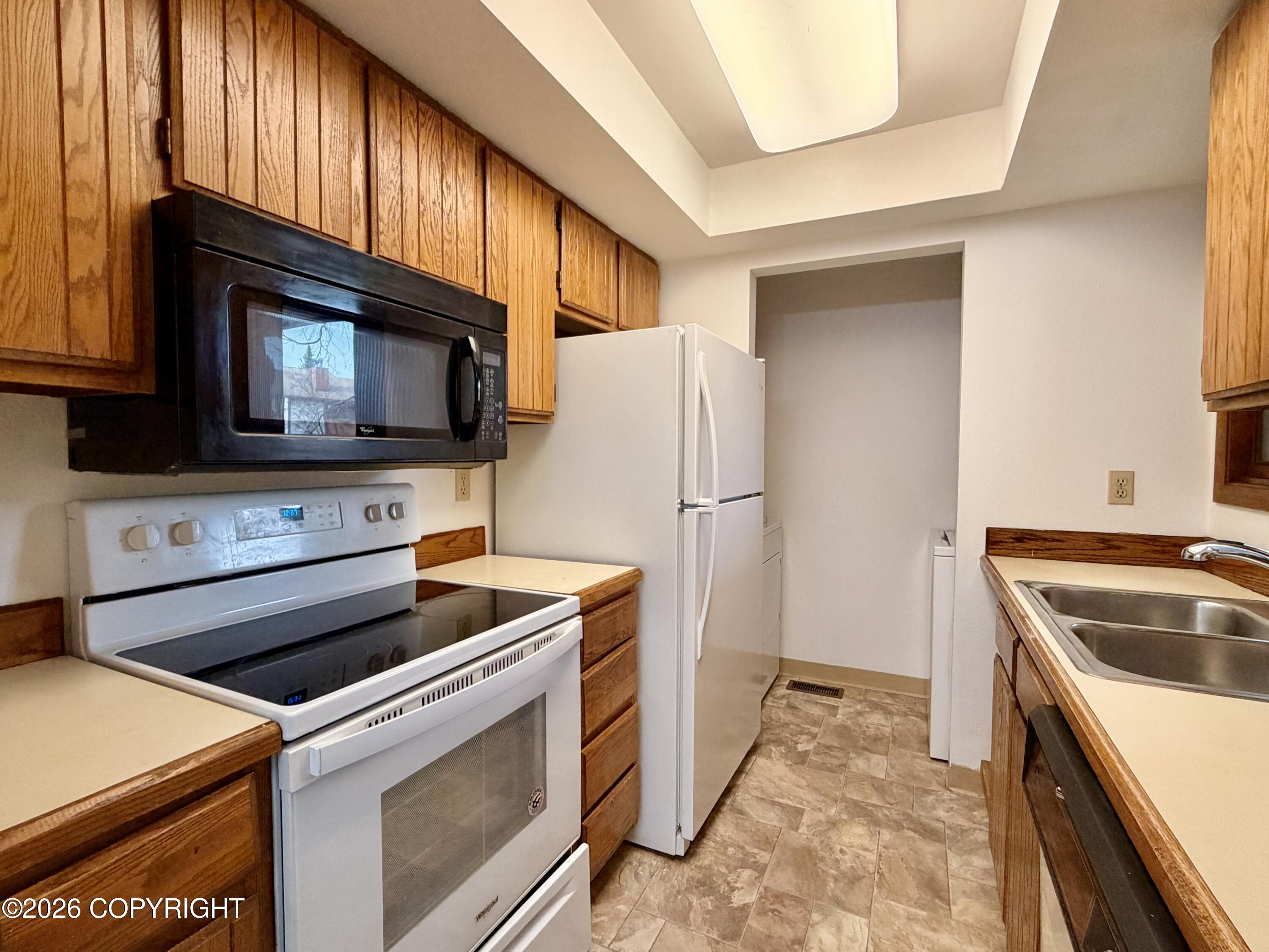 7361 Huntsmen Circle # 17F Unit: #17F