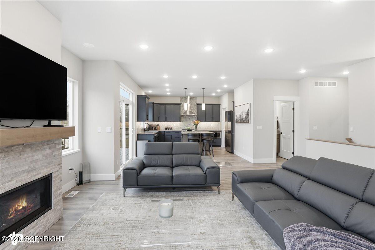 8857 Chalk Hill Loop