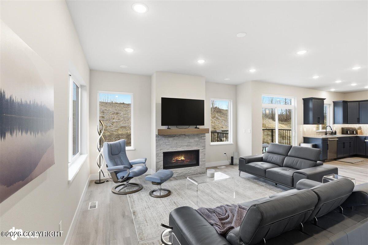8857 Chalk Hill Loop