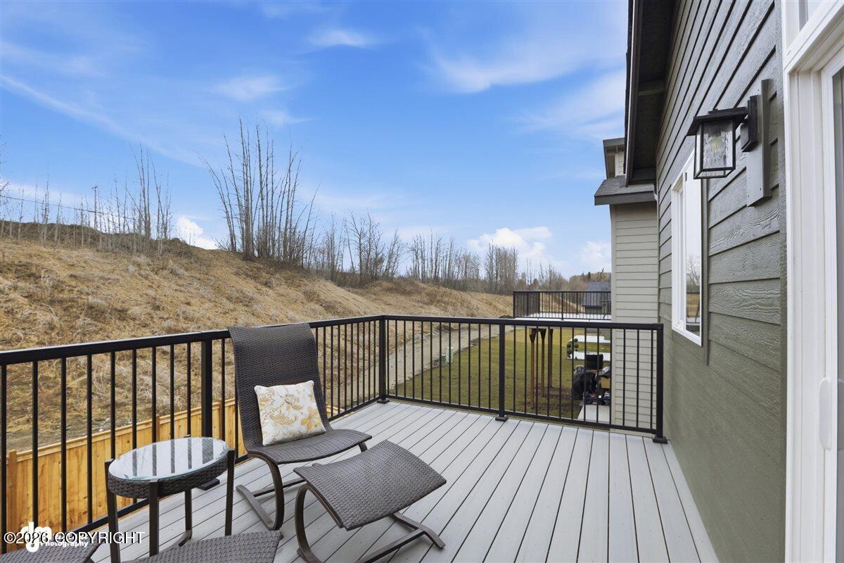 8857 Chalk Hill Loop