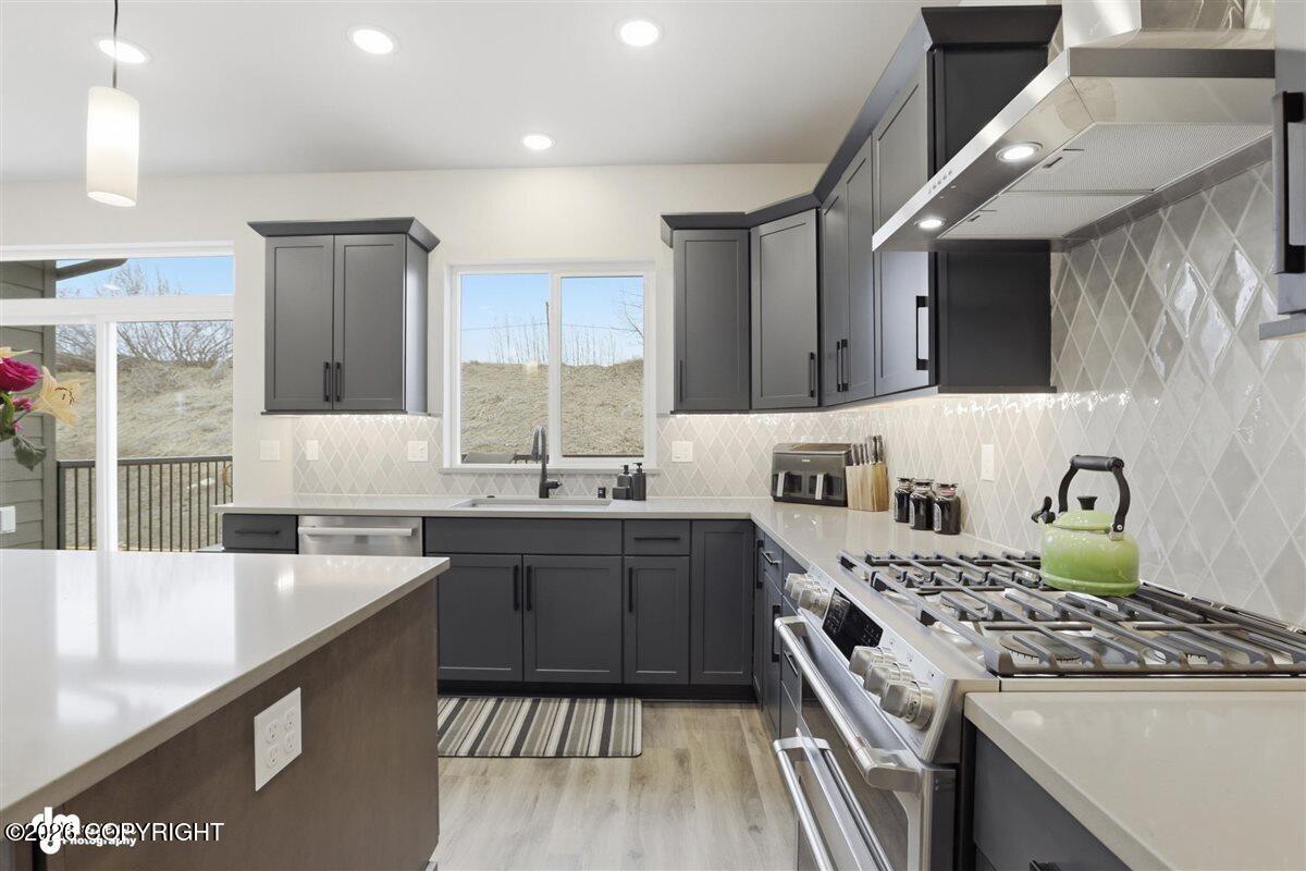8857 Chalk Hill Loop
