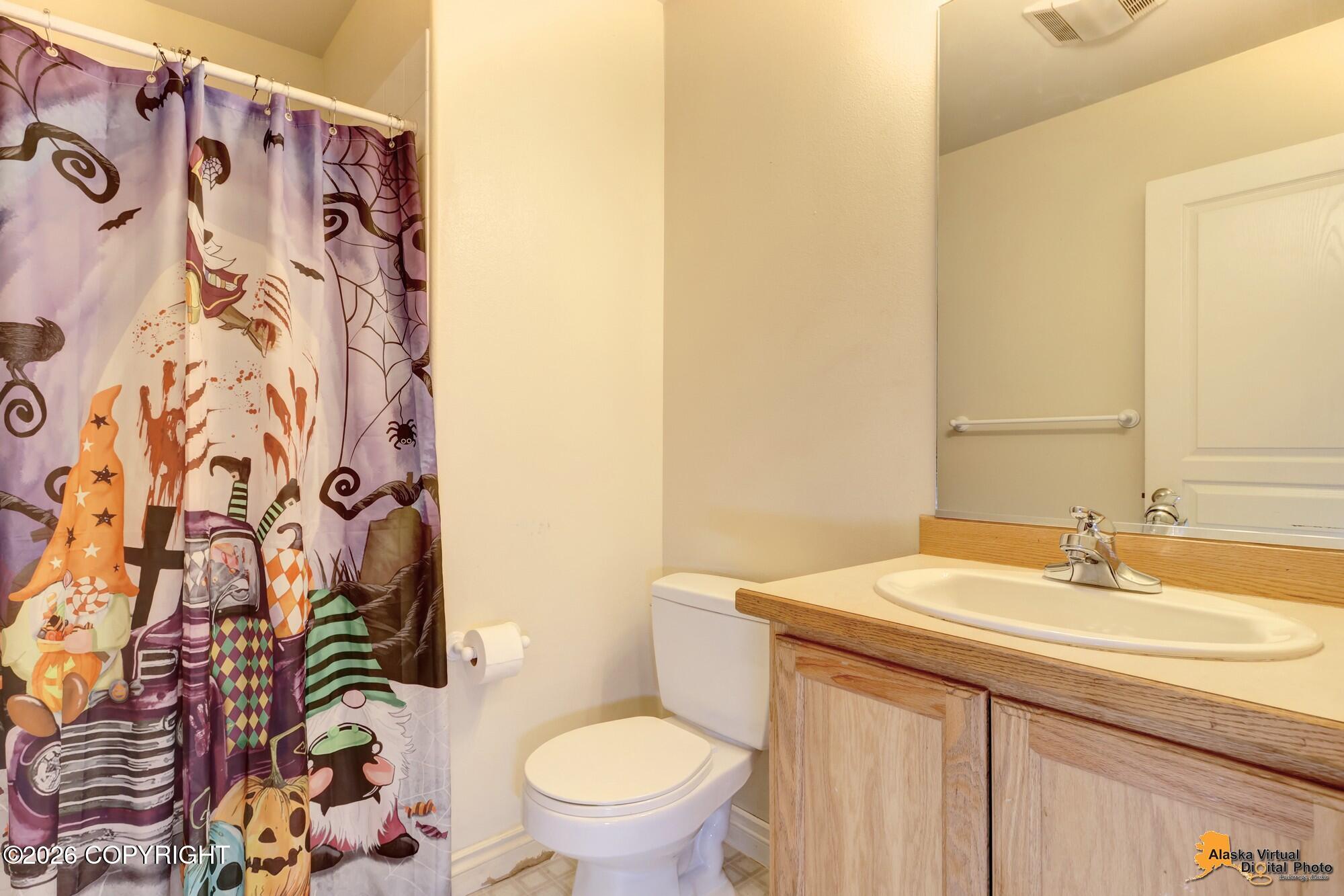 2459 Cloverwood Loop