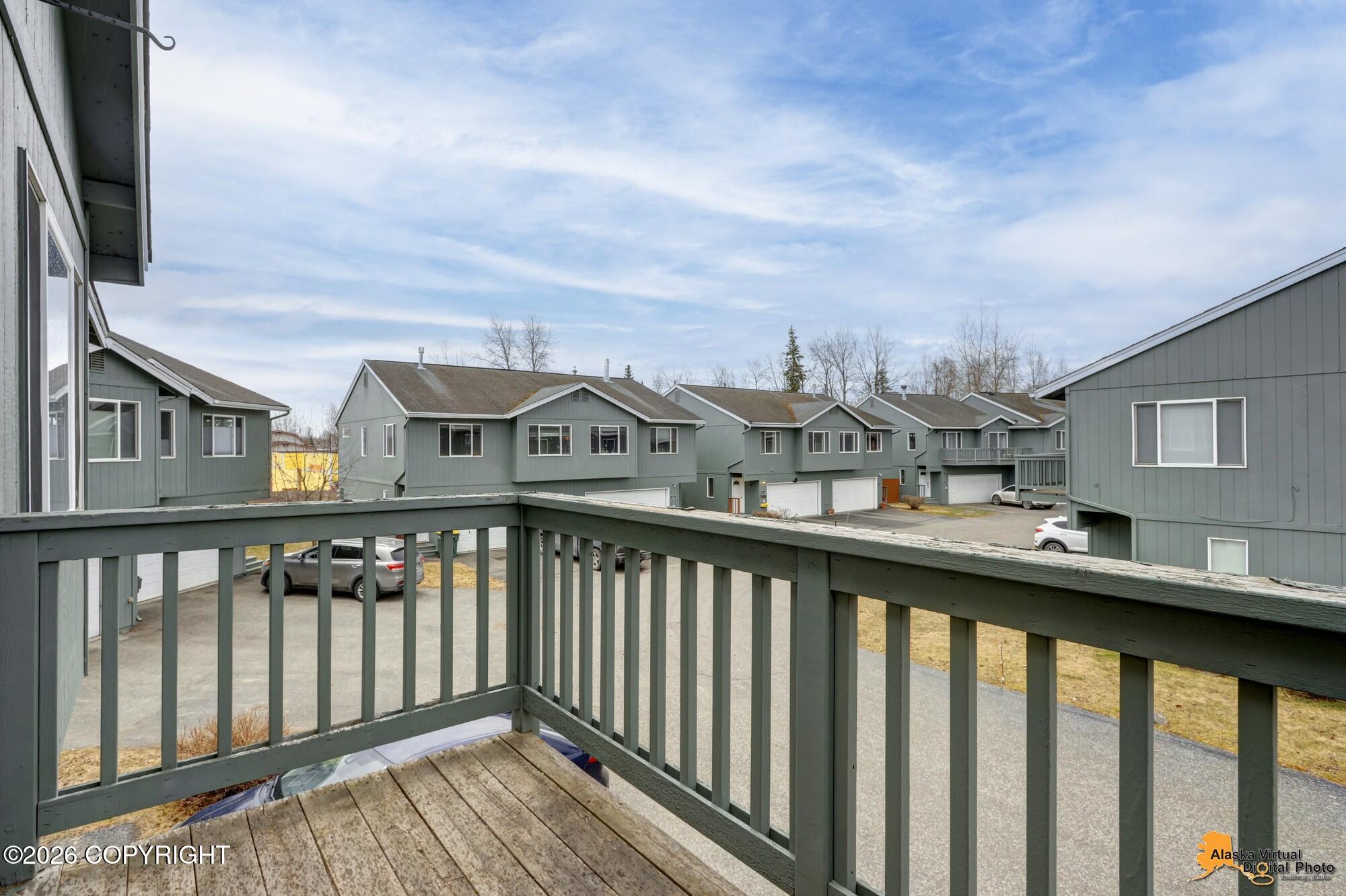 2459 Cloverwood Loop