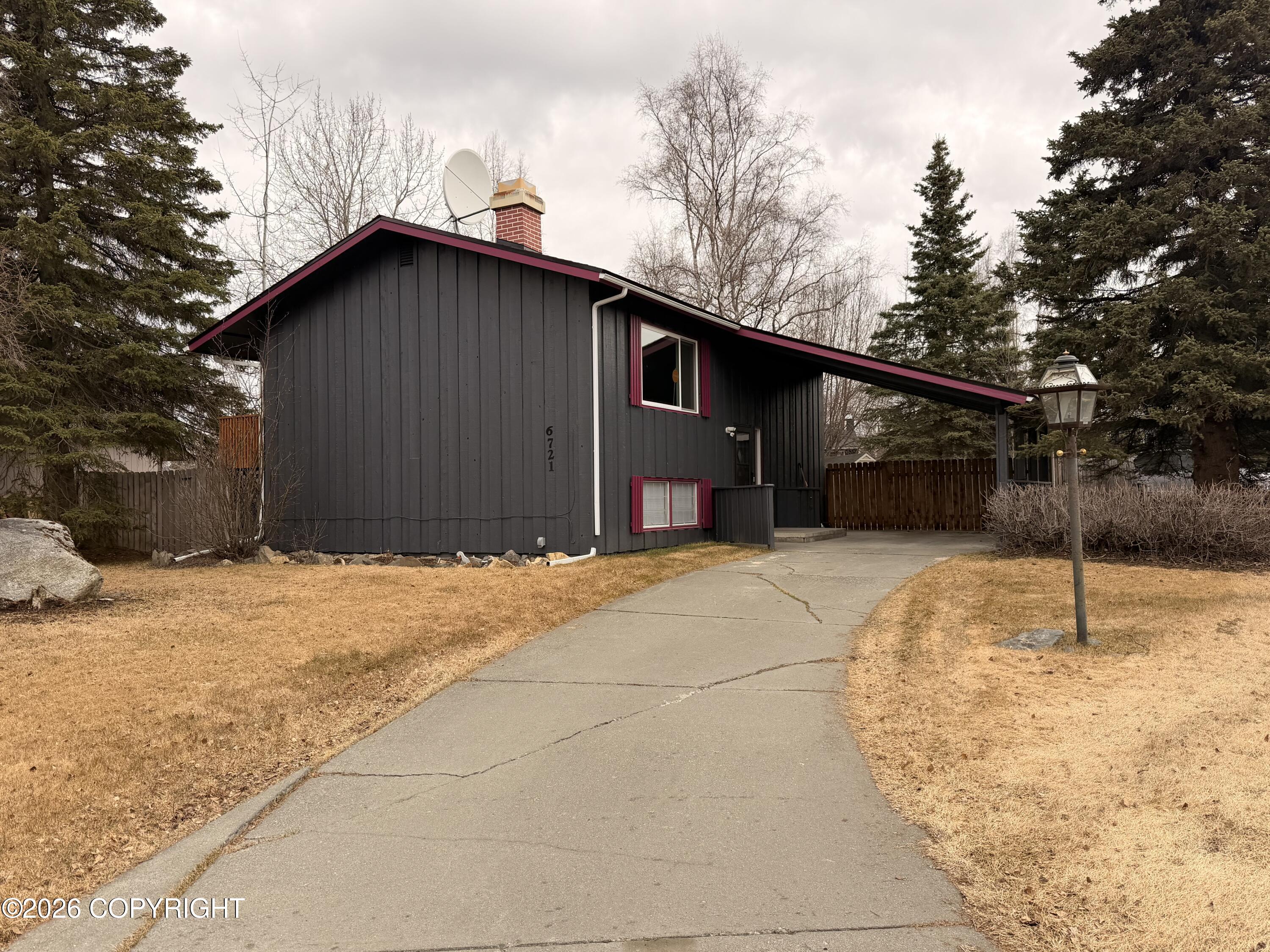 6721 Foothill Drive