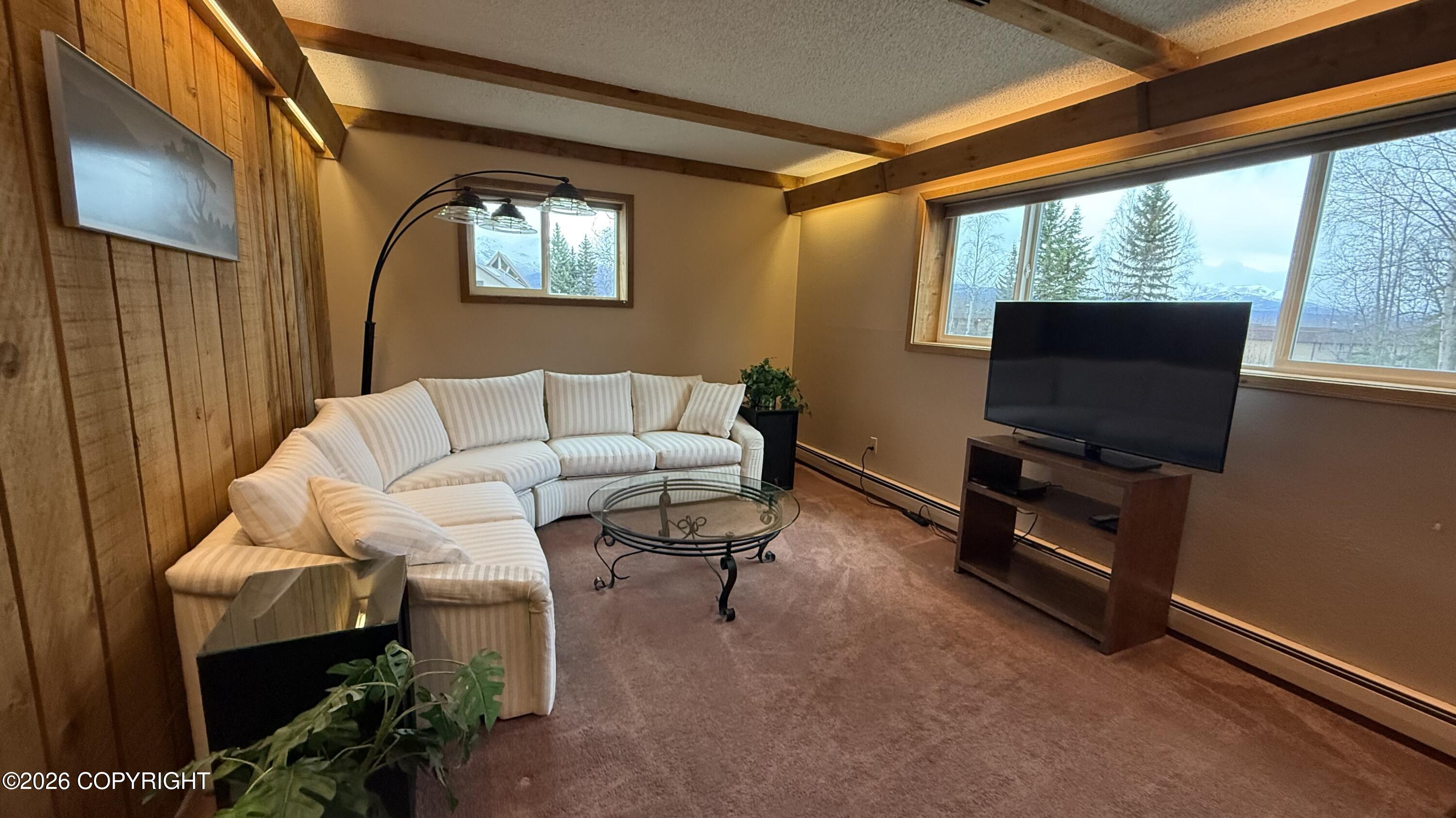 2230 E 52nd Avenue # 4 Unit: #4