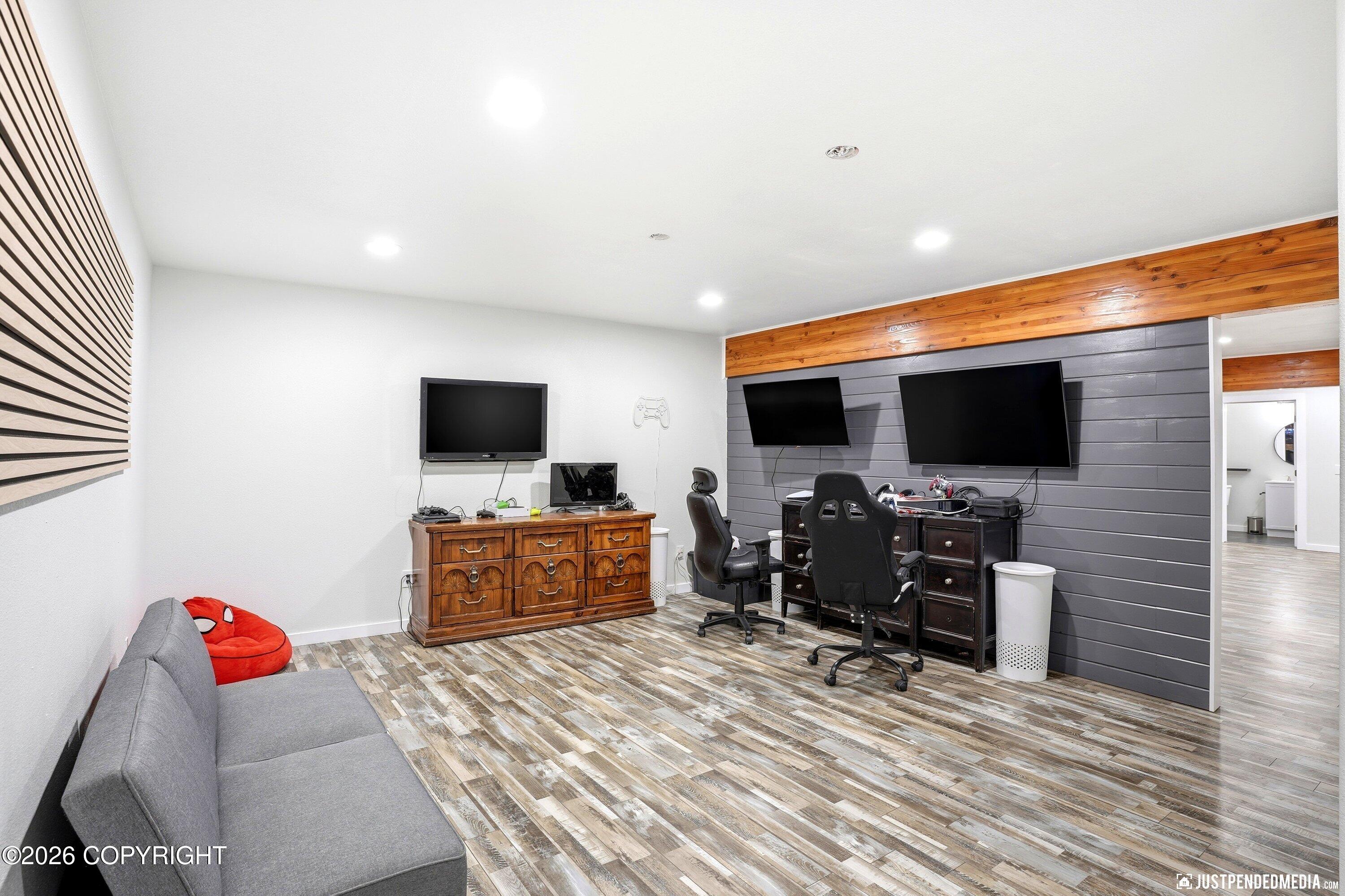 1400 N Armor Court