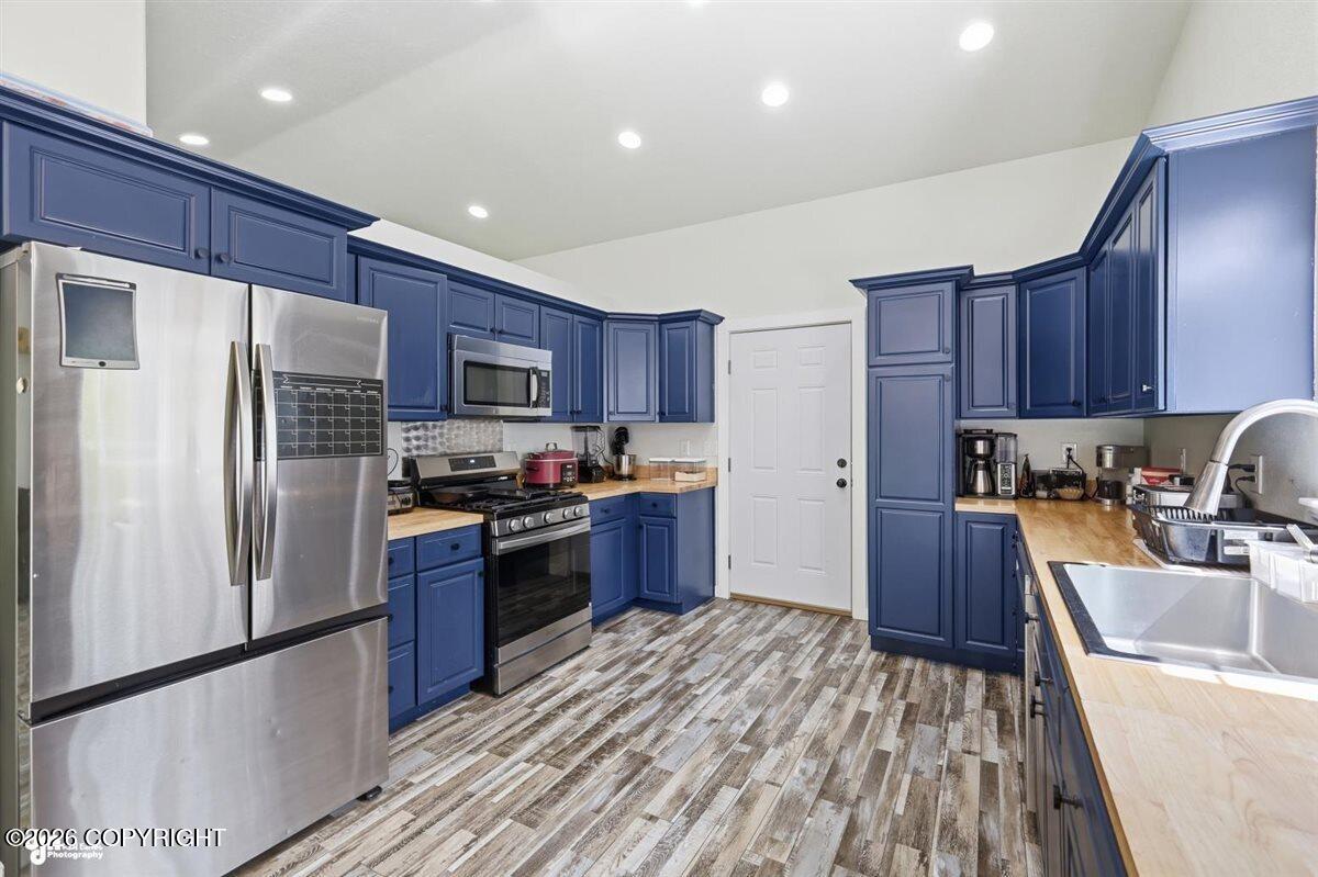 1400 N Armor Court