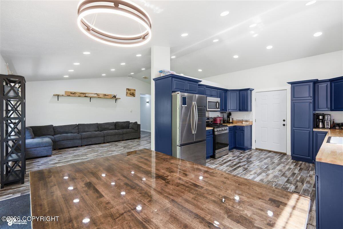 1400 N Armor Court