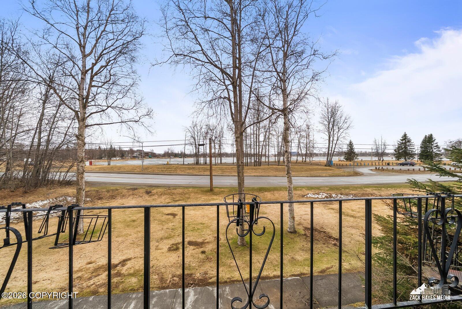 3333 Lakeshore Drive # 10 Unit: #10