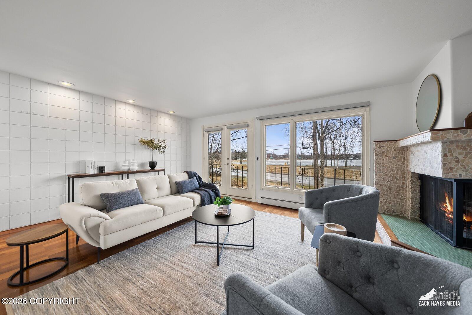 3333 Lakeshore Drive # 10 Unit: #10
