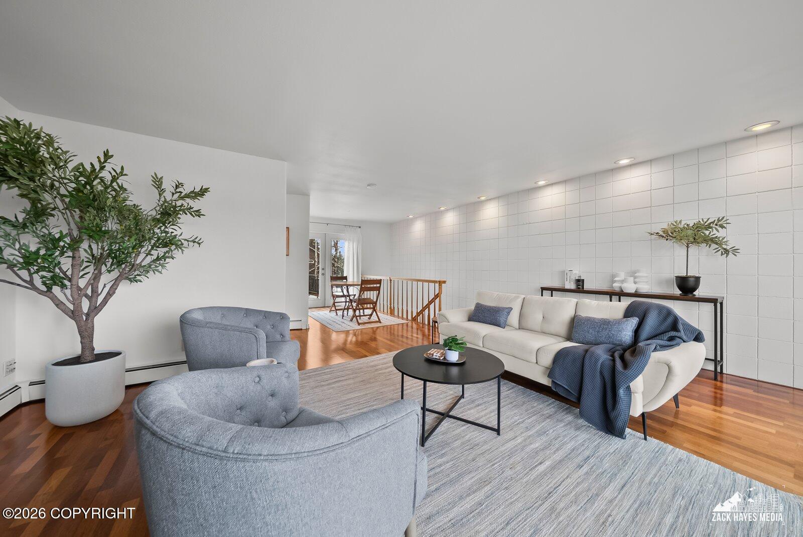 3333 Lakeshore Drive # 10 Unit: #10