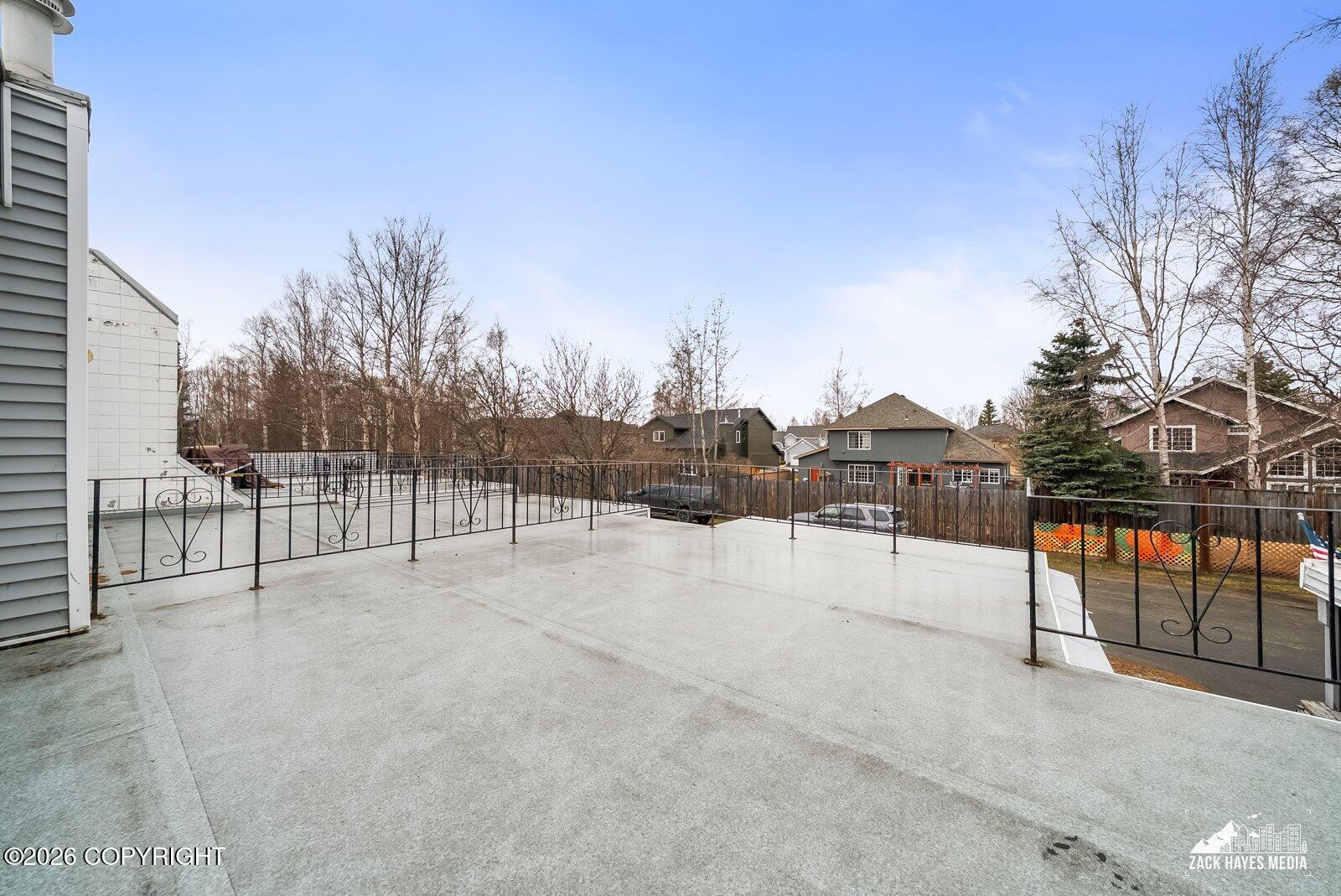 3333 Lakeshore Drive # 10 Unit: #10