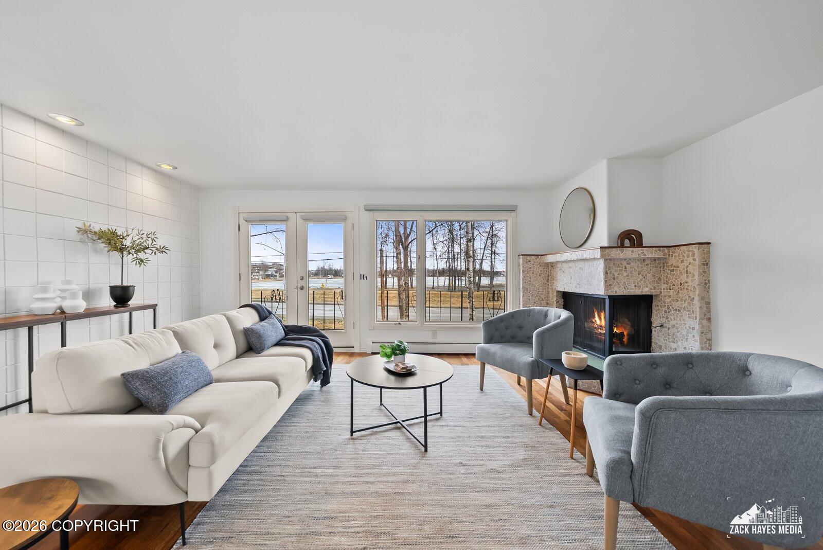 3333 Lakeshore Drive # 10 Unit: #10