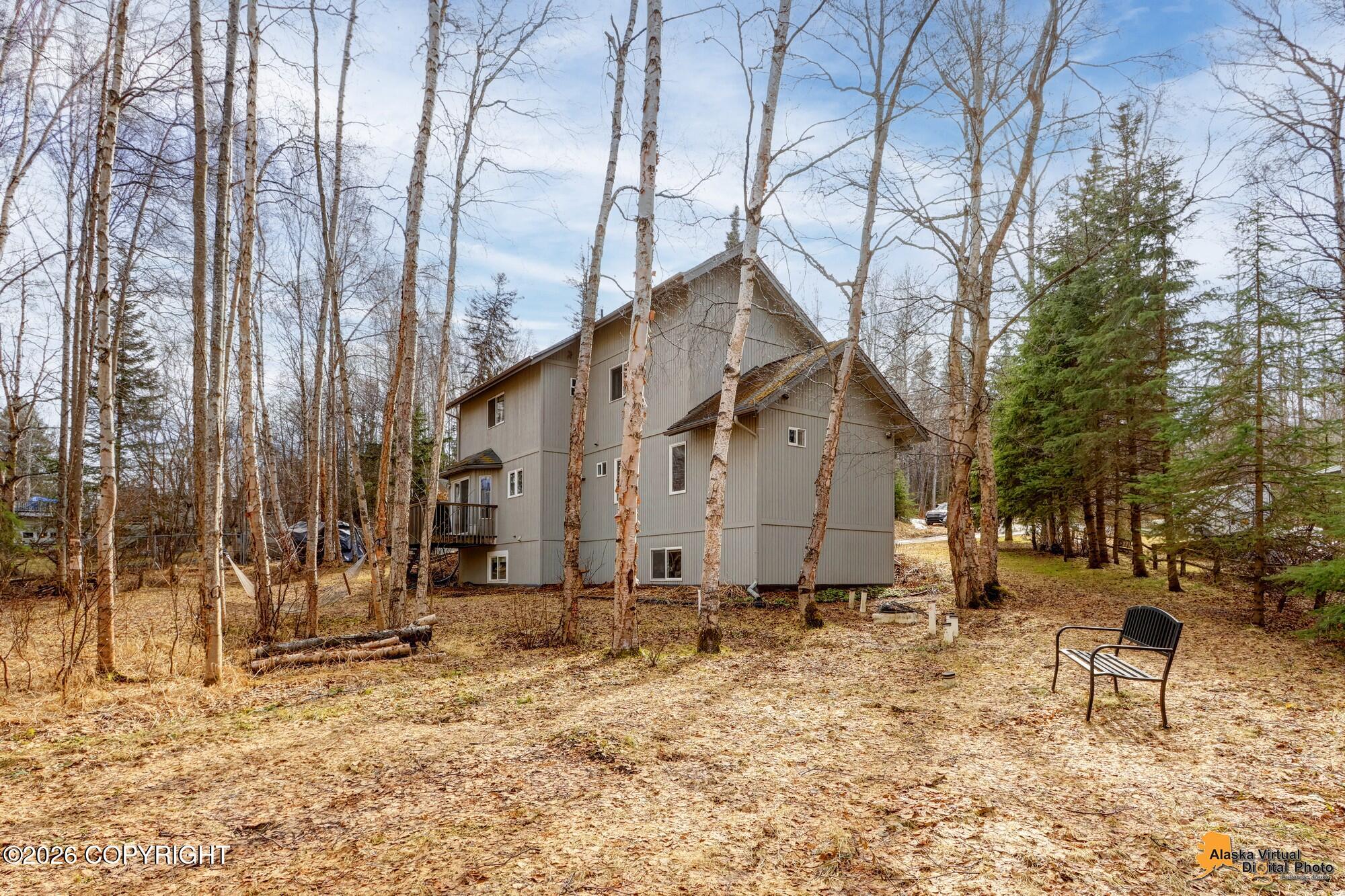 5221 Wandering Drive