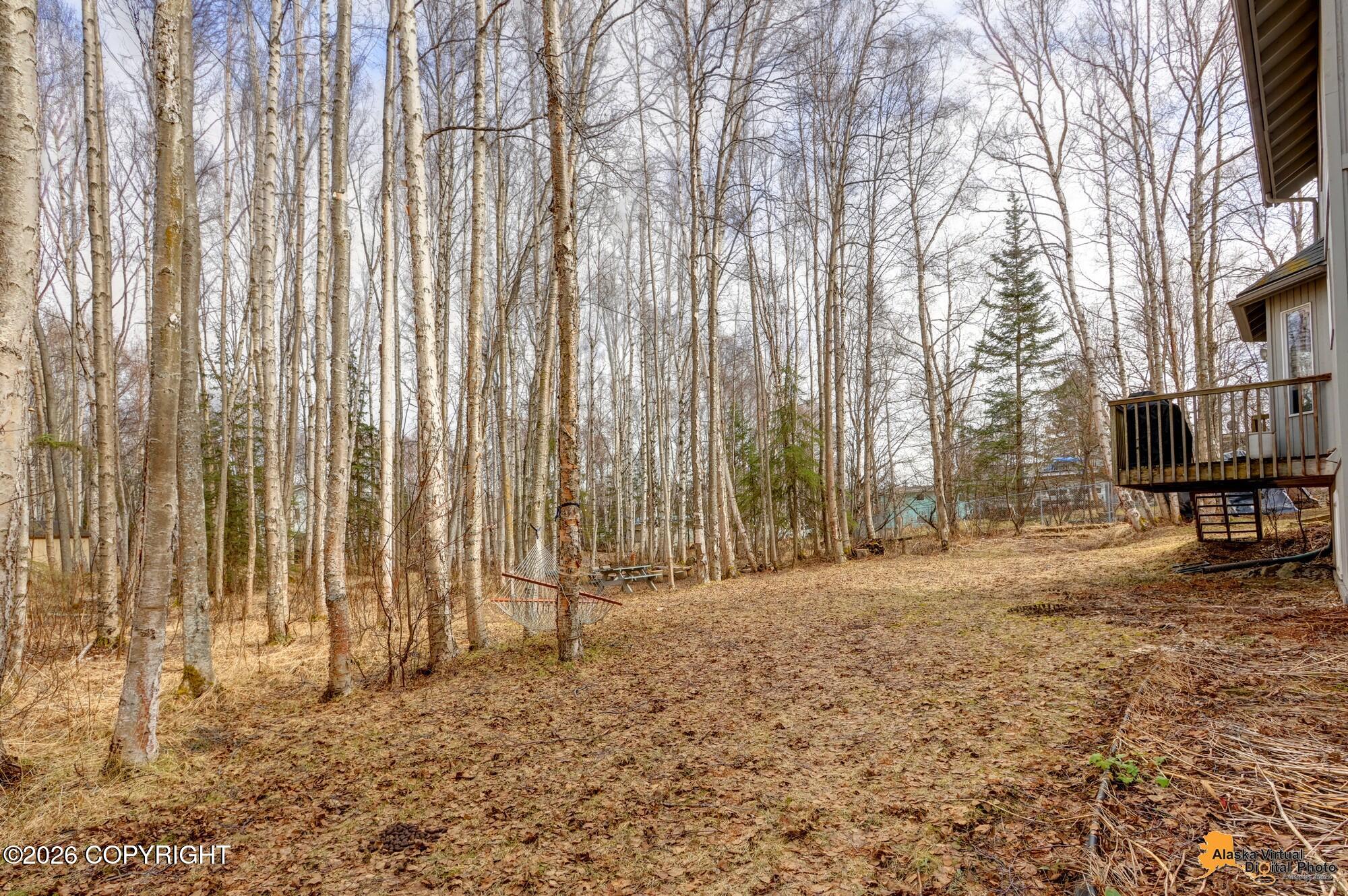 5221 Wandering Drive