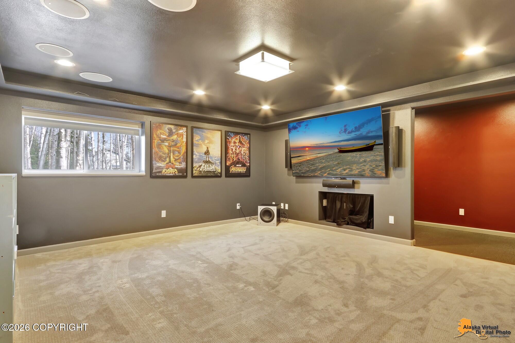 5221 Wandering Drive