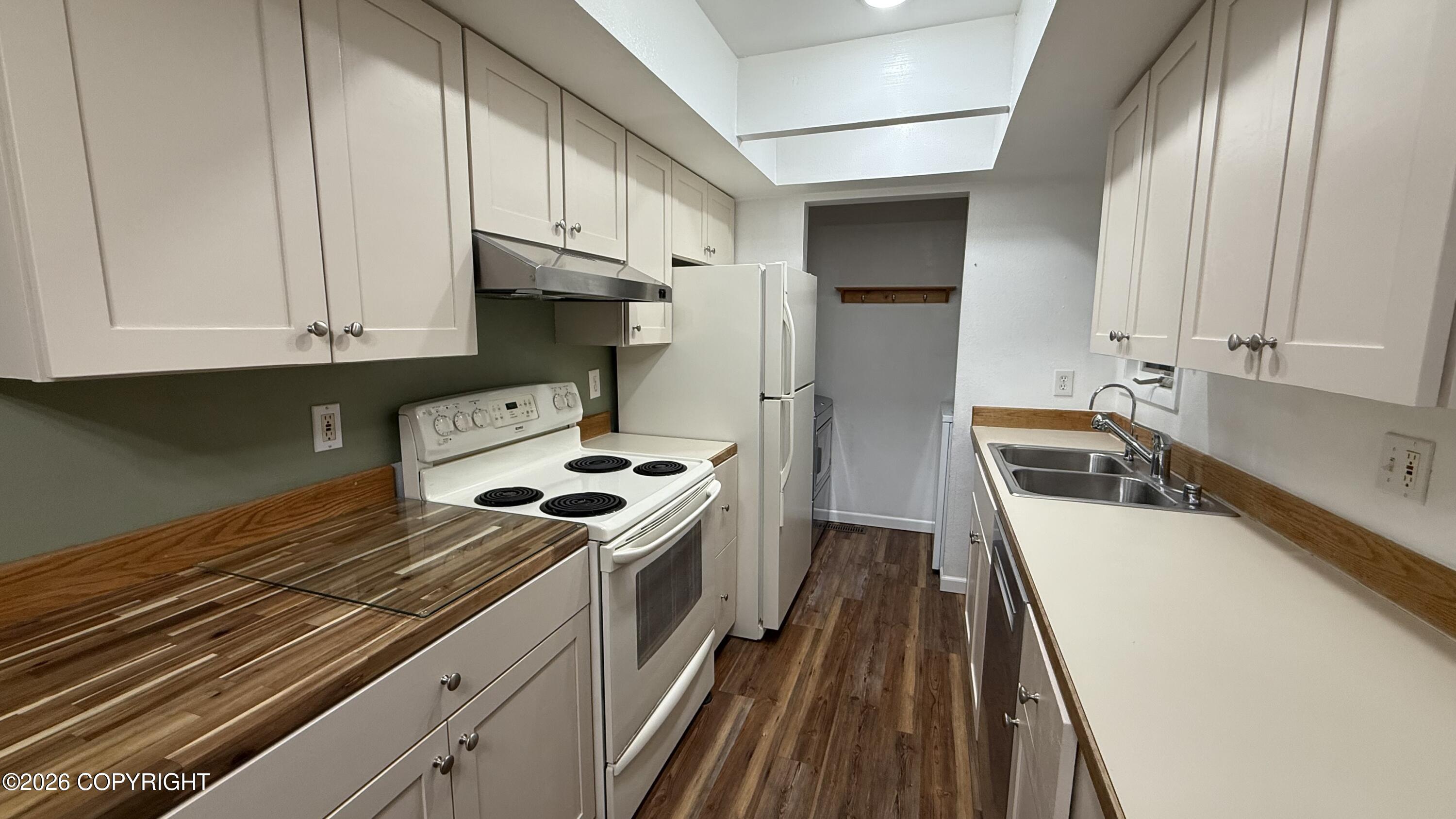 430 E 56th Avenue # 1D Unit: #1D