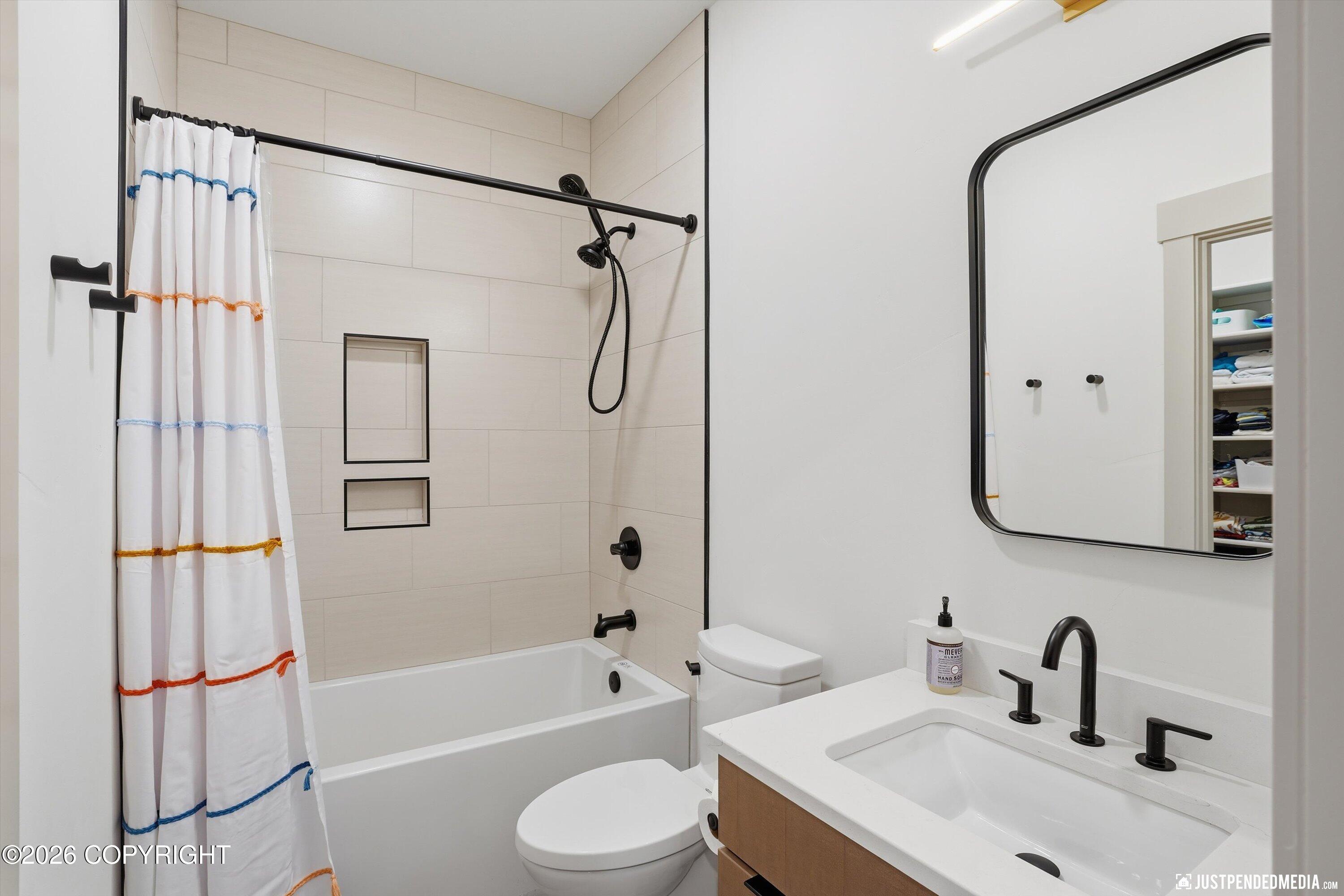 16290 Mountain Breeze Drive