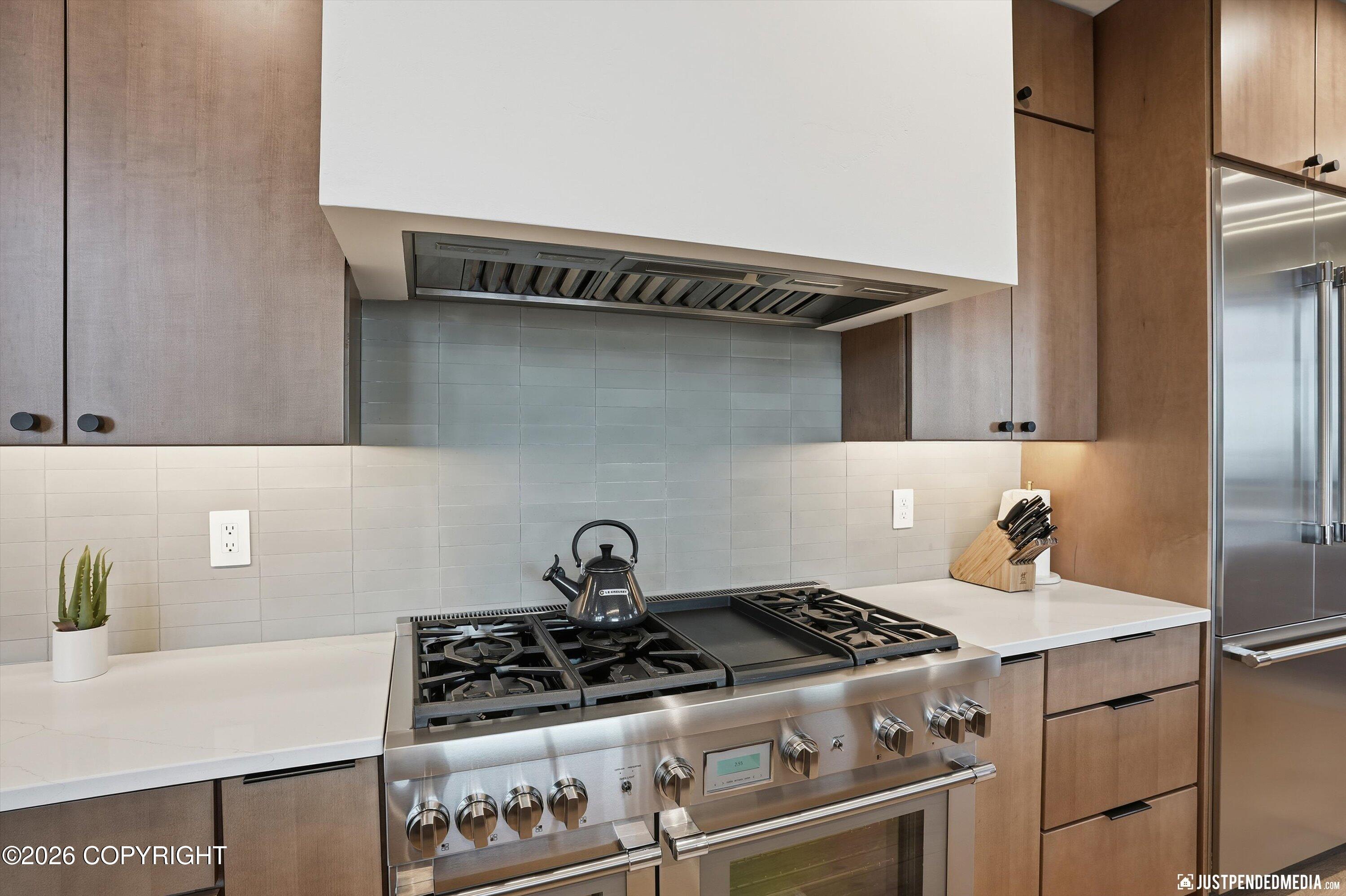 16290 Mountain Breeze Drive