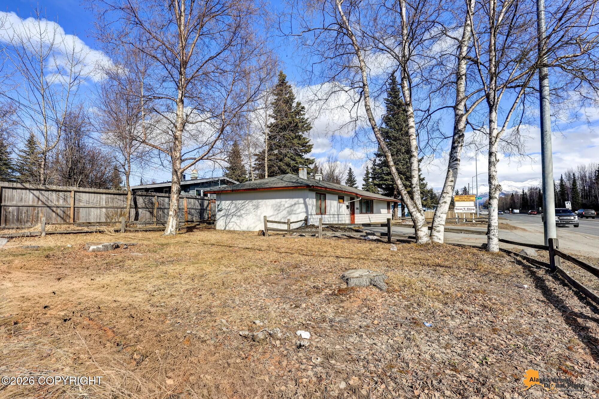 1563 E Tudor Road