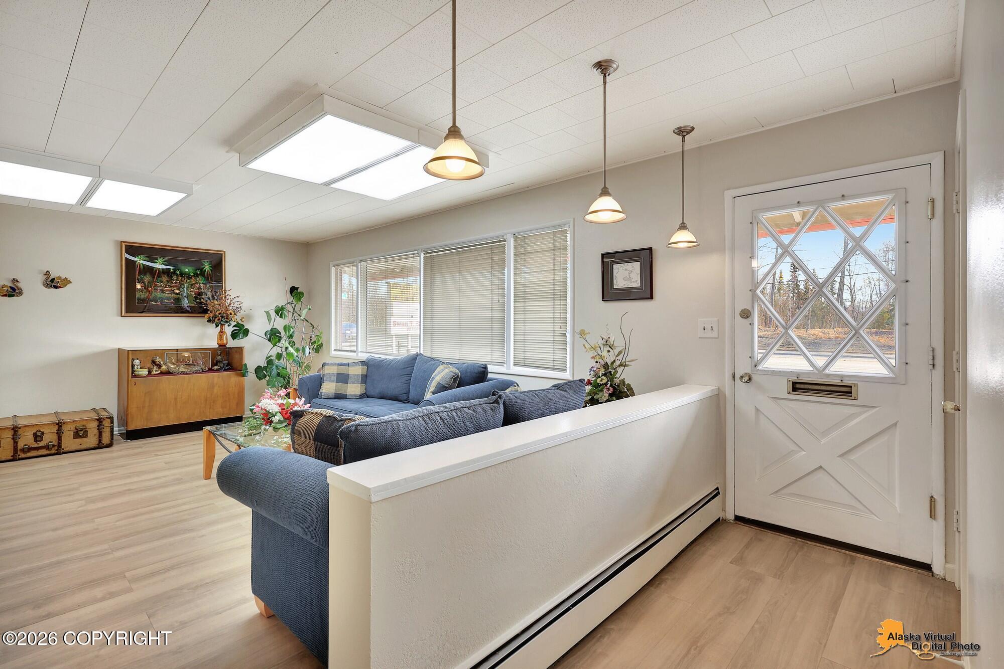 1563 E Tudor Road
