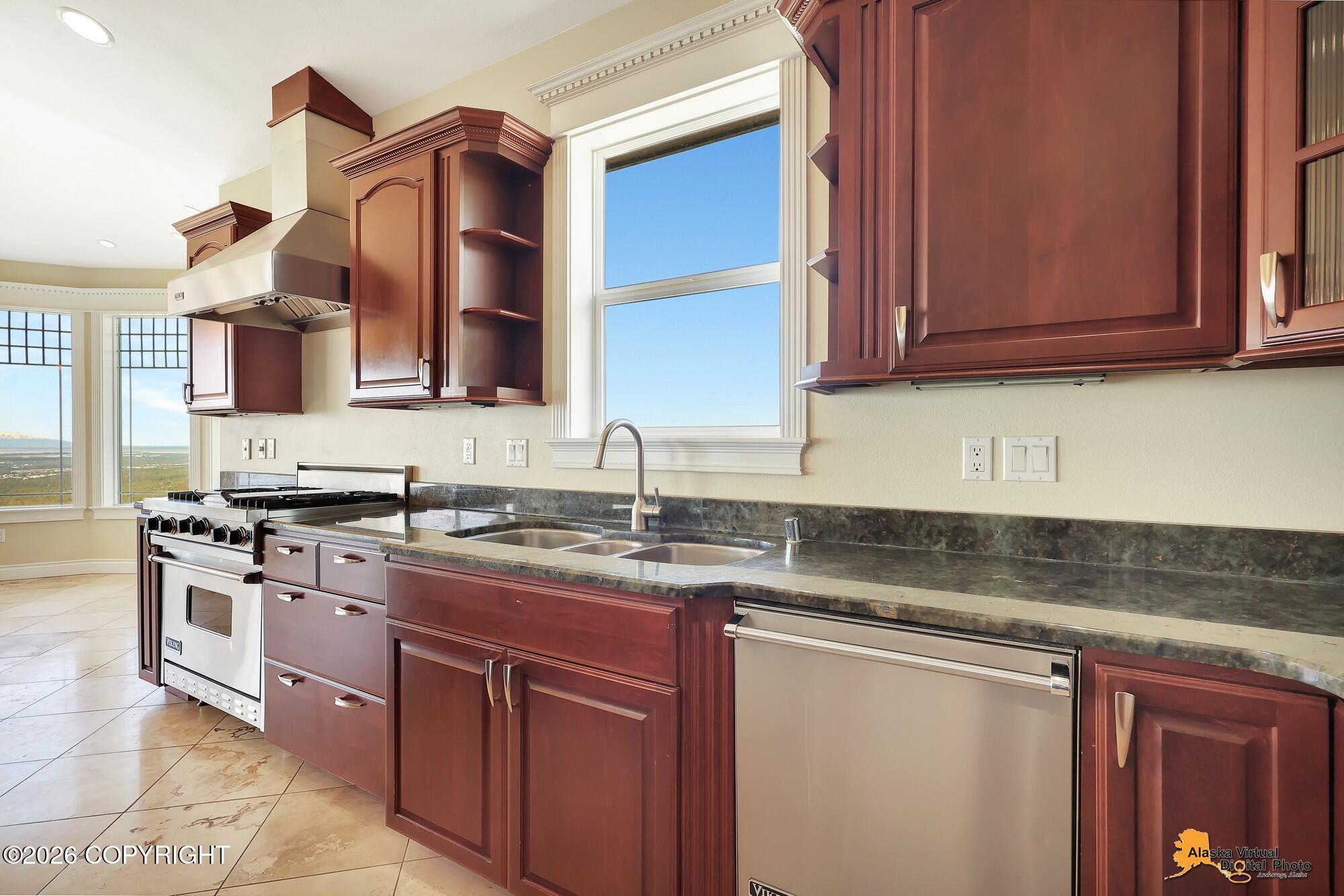 16905 Olena Pointe Circle