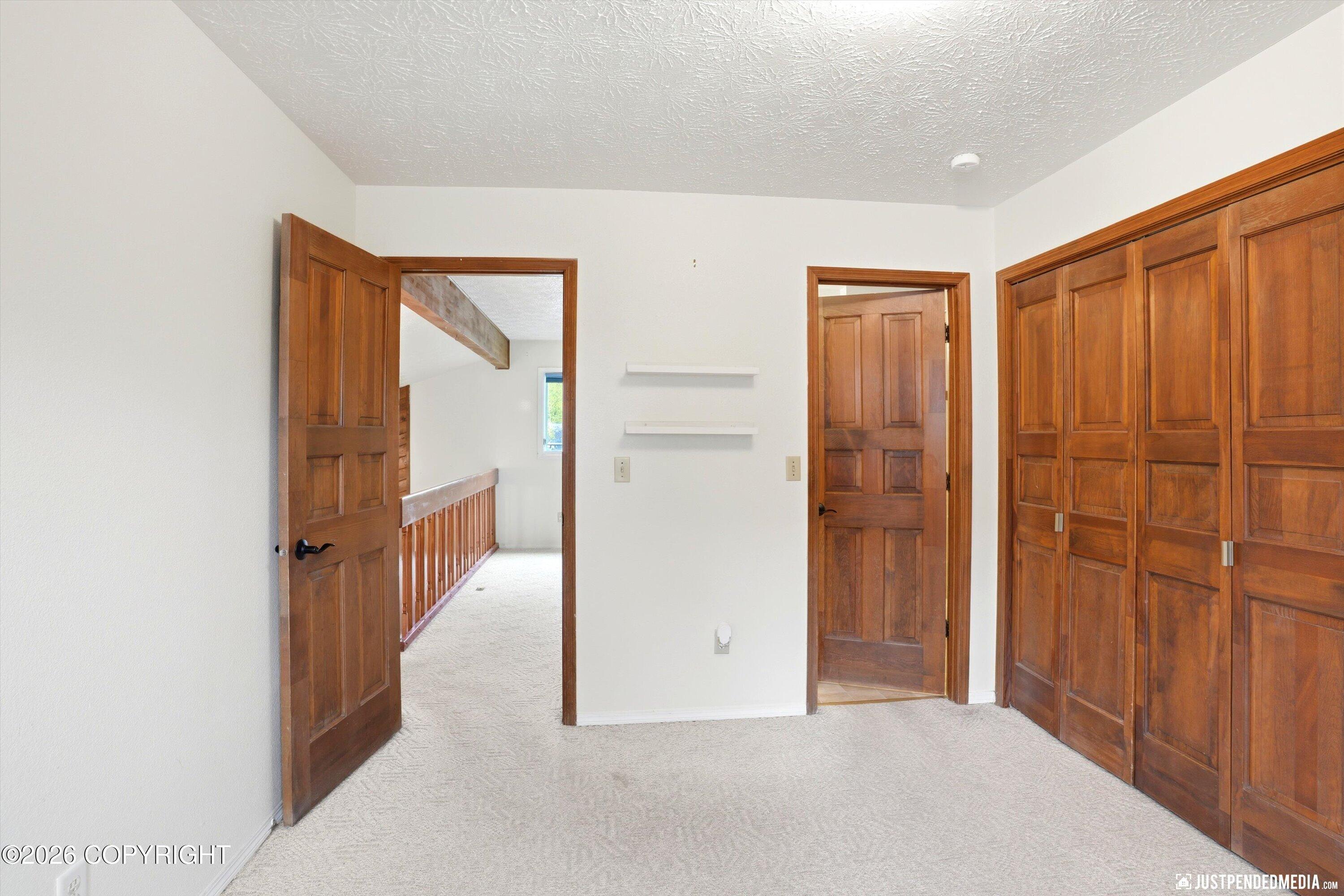 9703 NEWHAVEN Loop