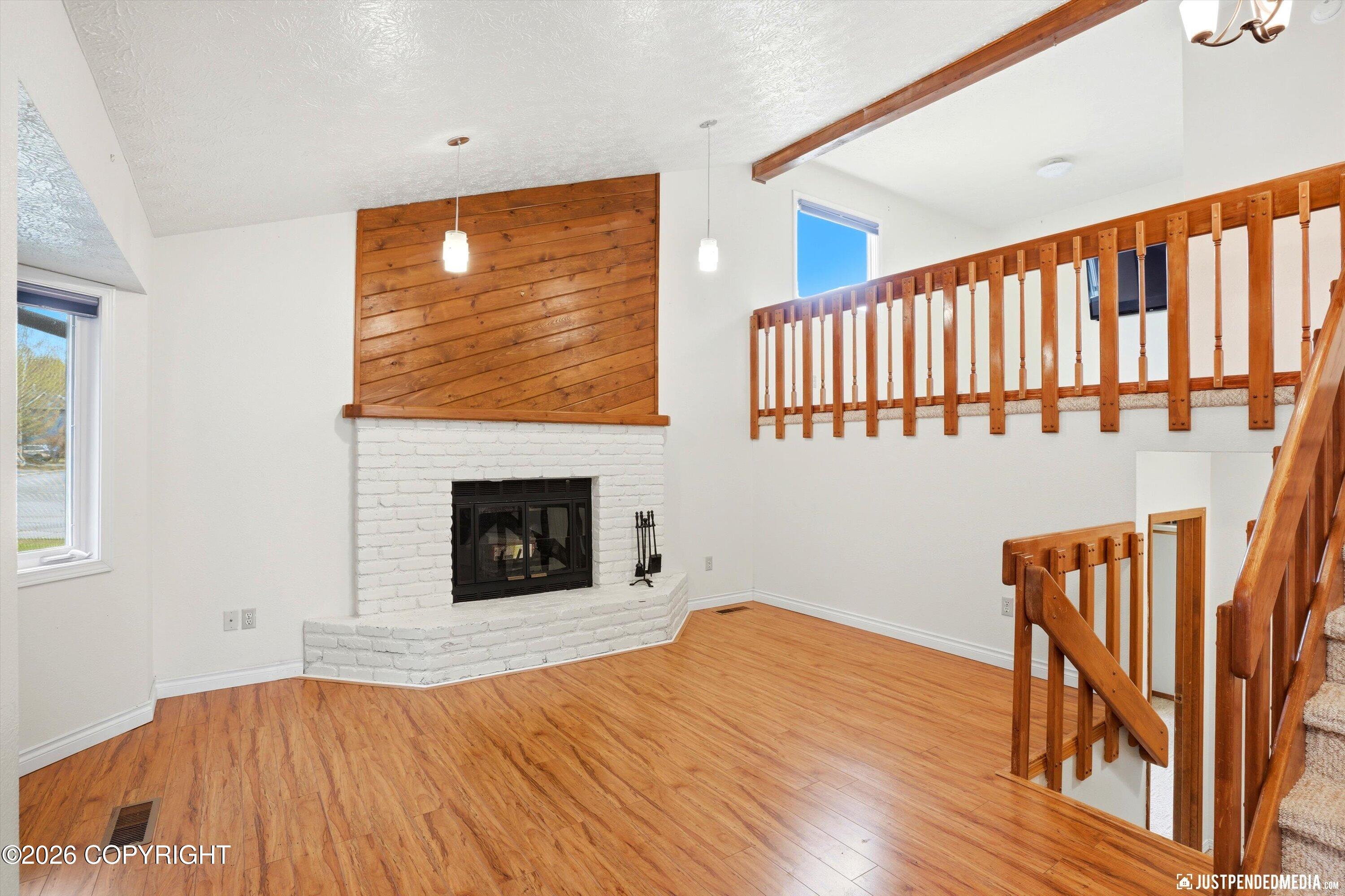 9703 NEWHAVEN Loop