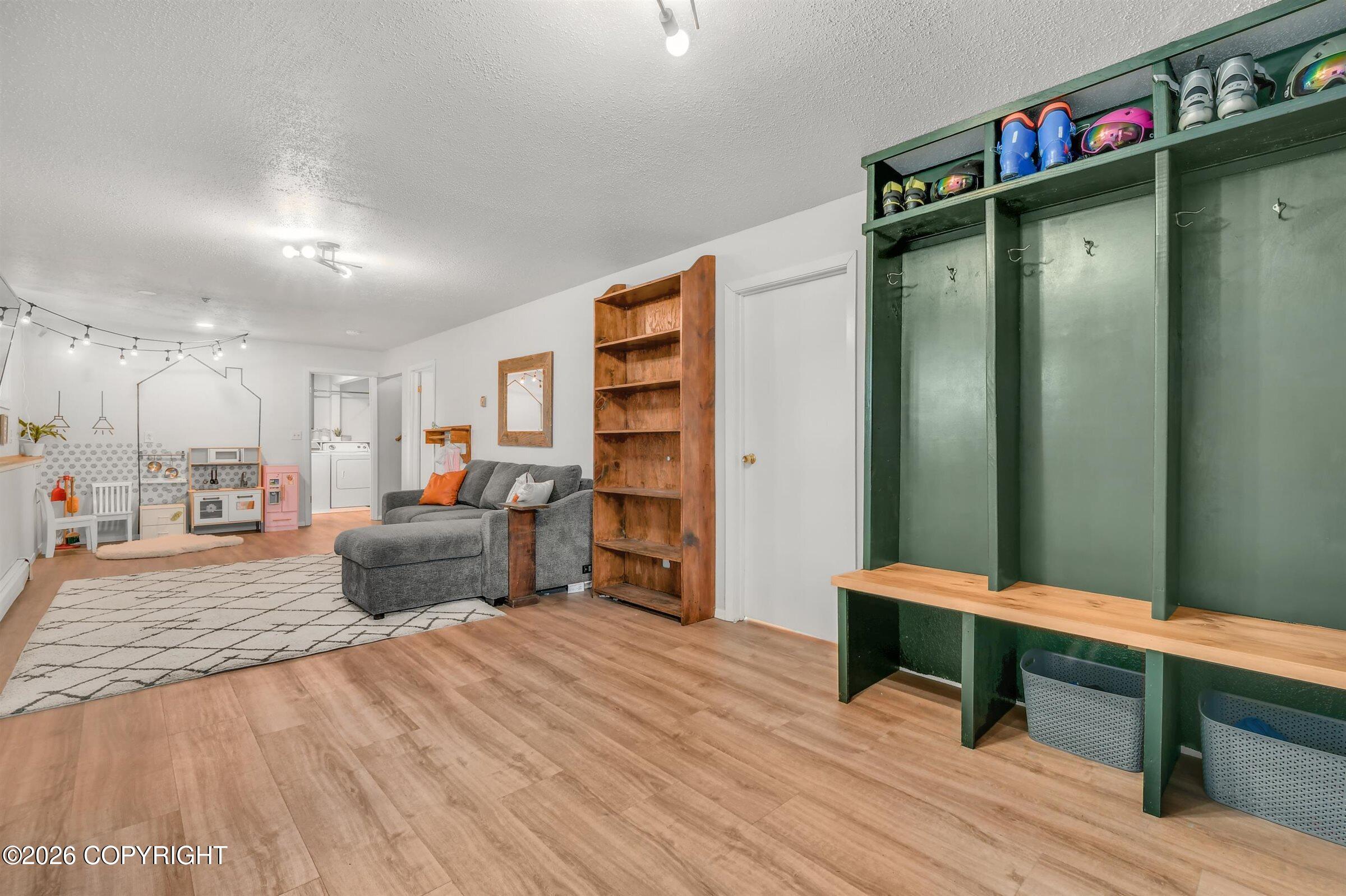 12301 Tracy Road