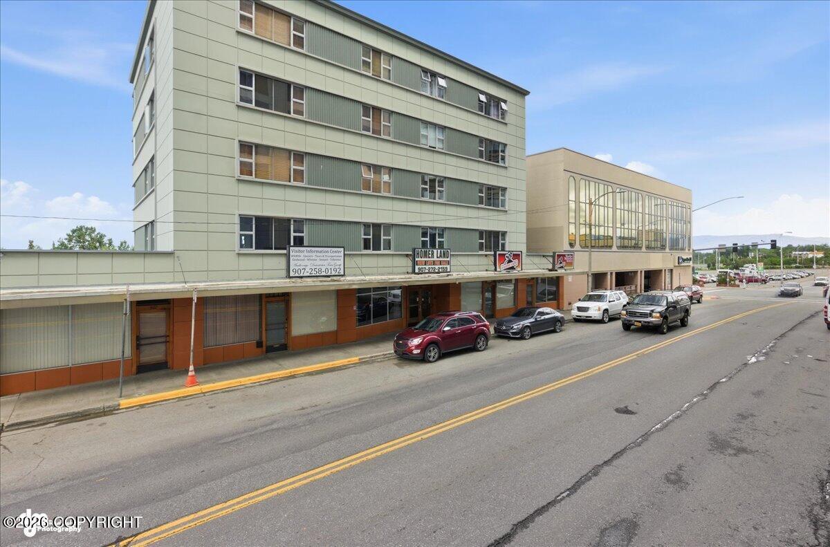 525 W 3rd Avenue # 105 Unit: #105