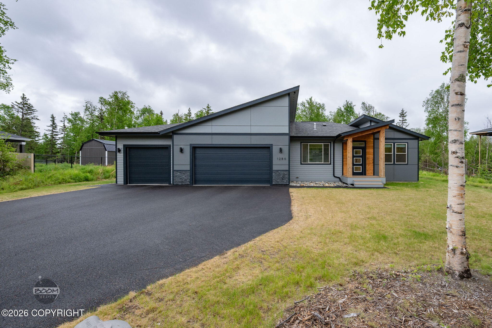 1280 W Valley Ridge Drive