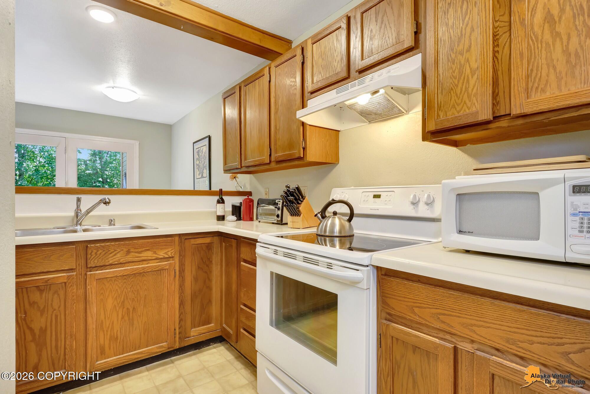 6410 E Northern Lights Boulevard # J Unit: #6-J