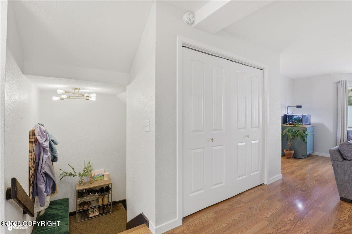 320 E Dowling Road # 7 Unit: #7