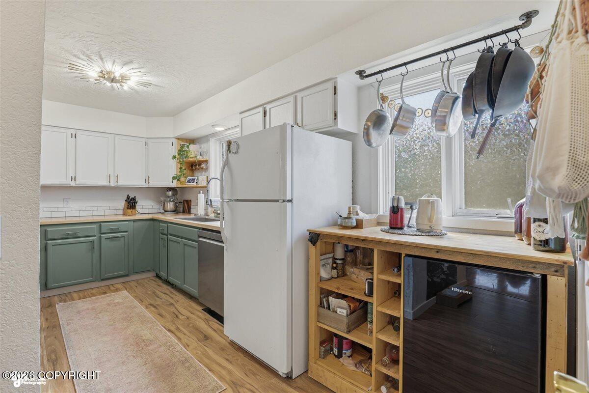 320 E Dowling Road # 7 Unit: #7