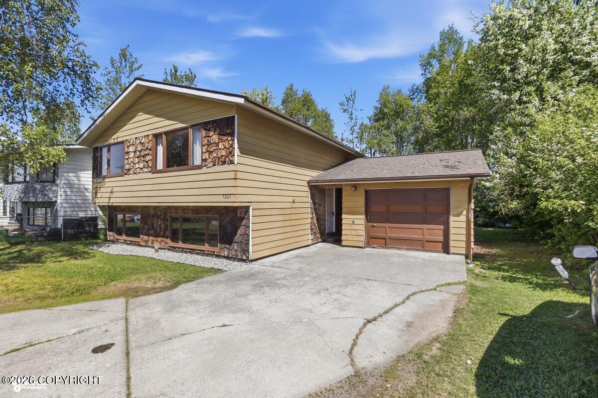 5261 Little Tree Street