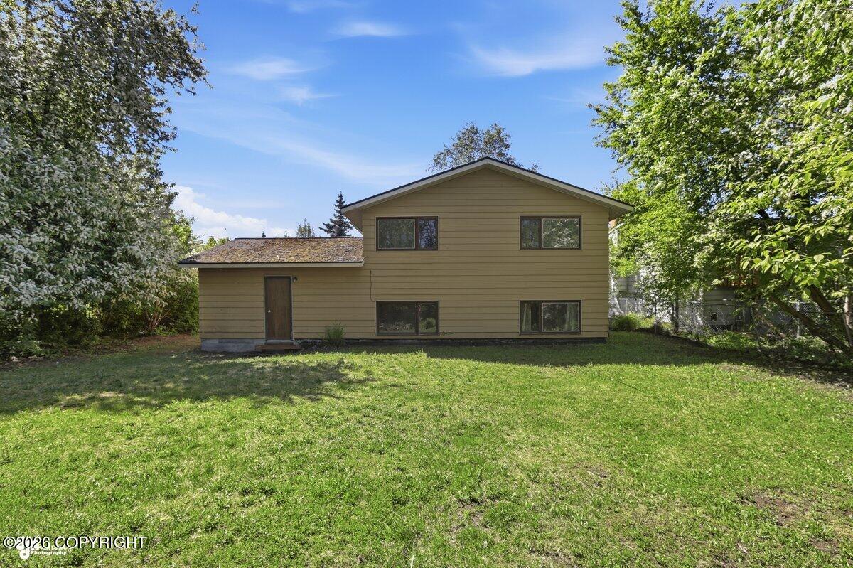 5261 Little Tree Street