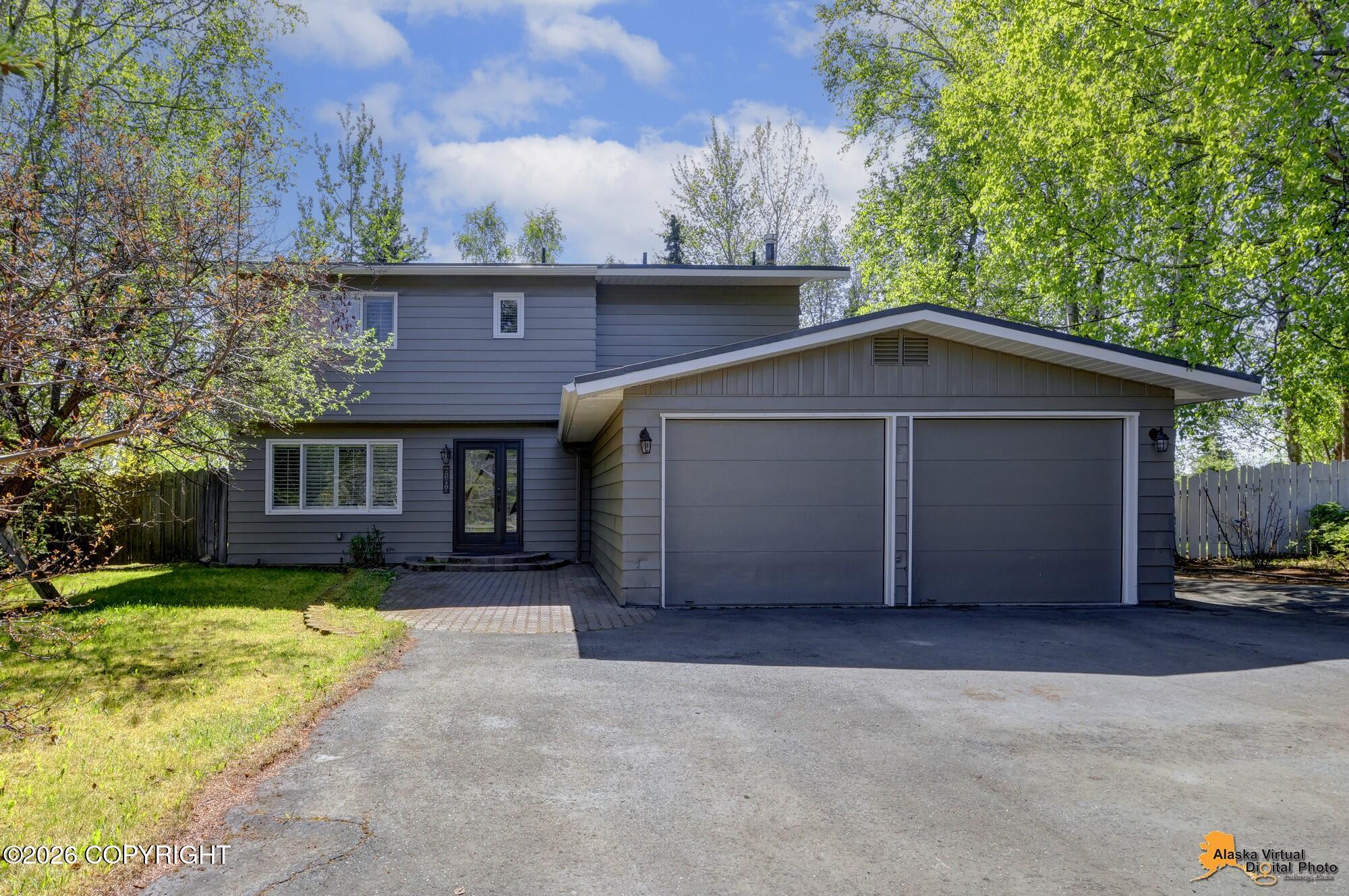 6104 Eastwood Court