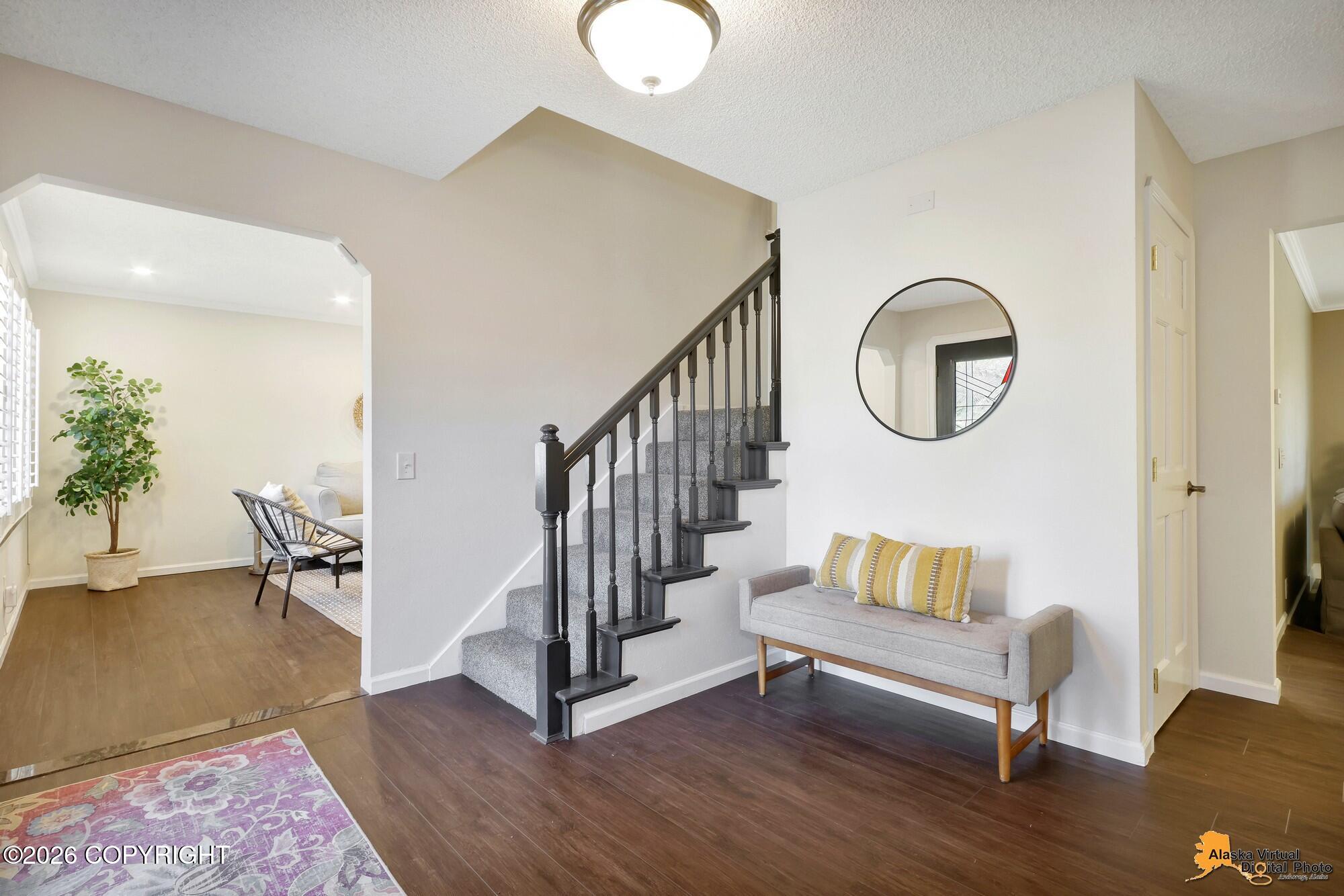 6104 Eastwood Court