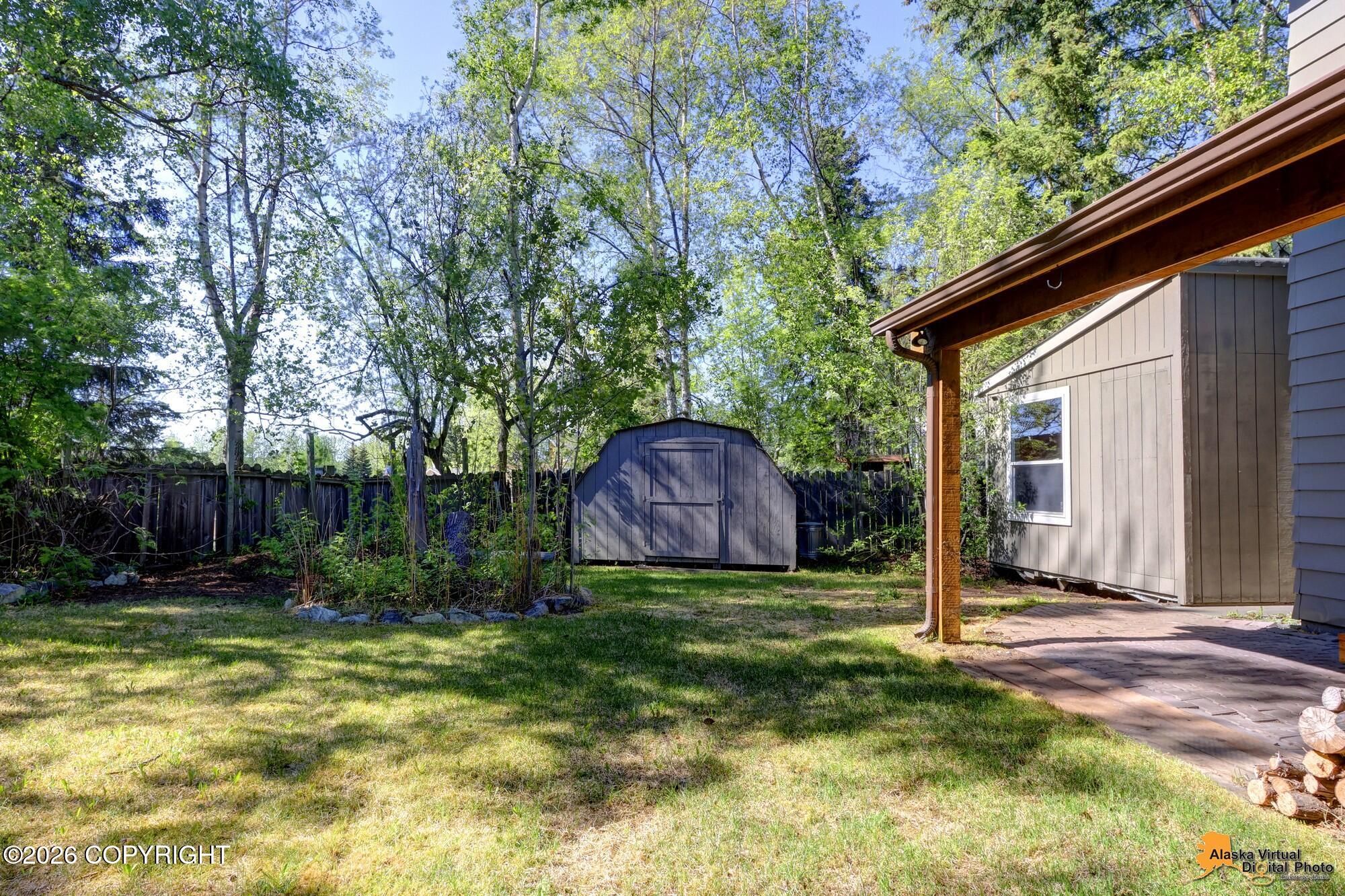 6104 Eastwood Court