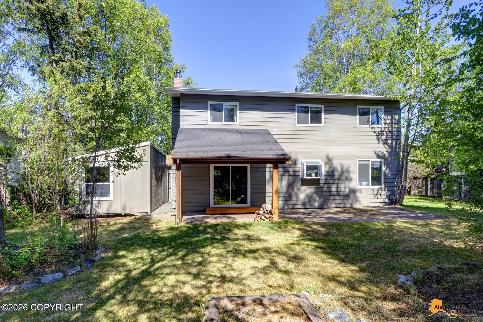 6104 Eastwood Court